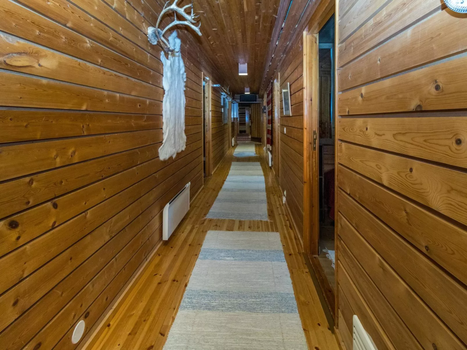 Villa kopararova-Inside