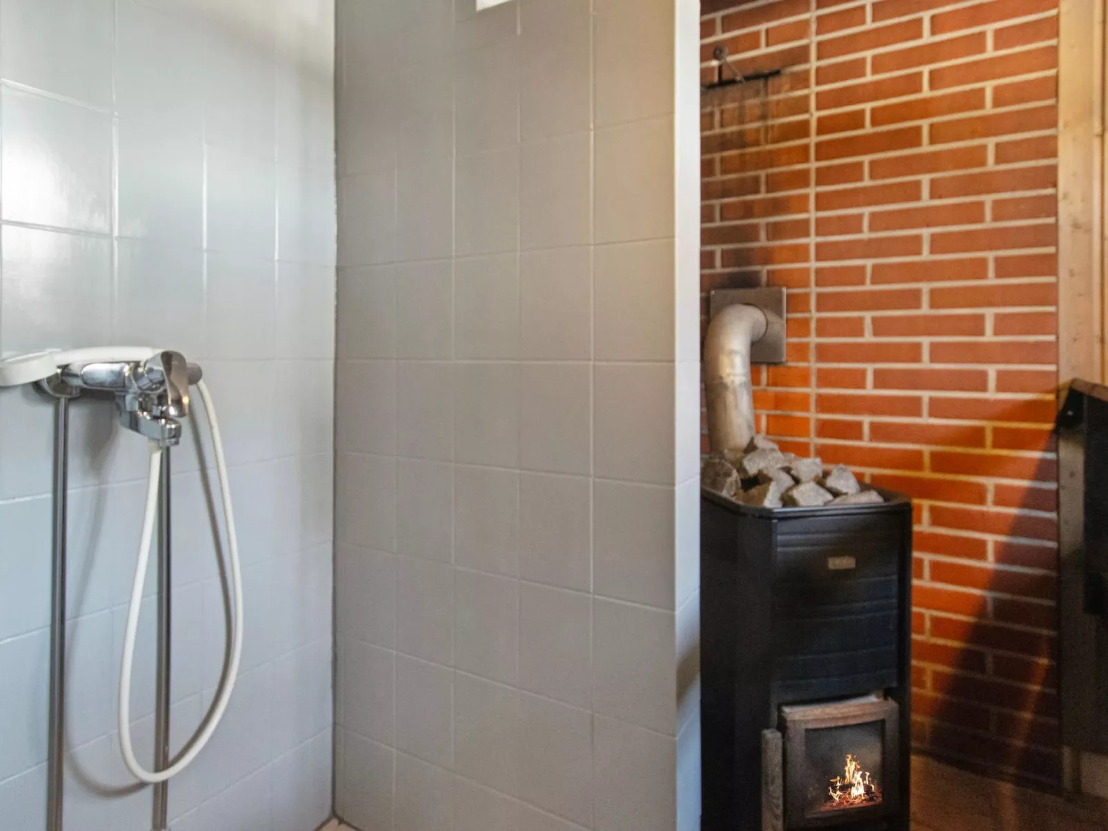 Aittoniemi ii-Dedans