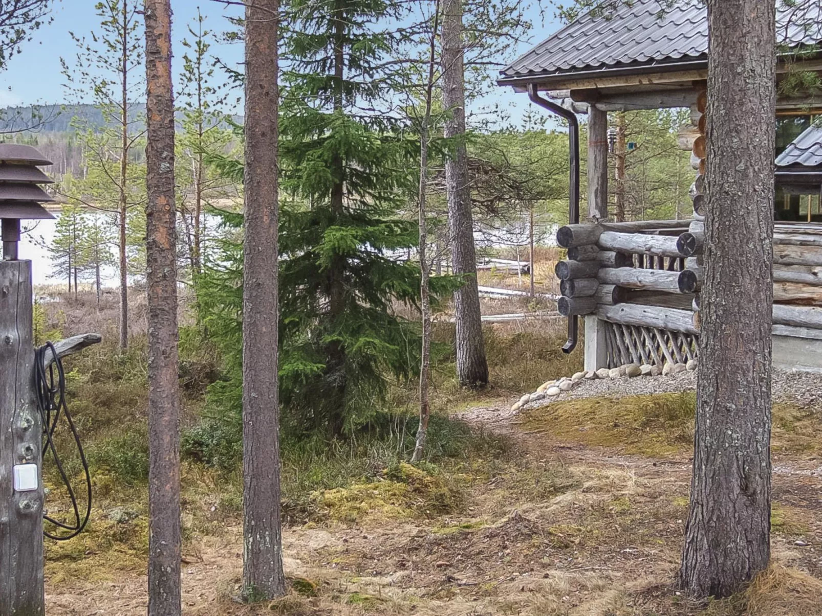 Honkapirtti, vuotunki-Dedans