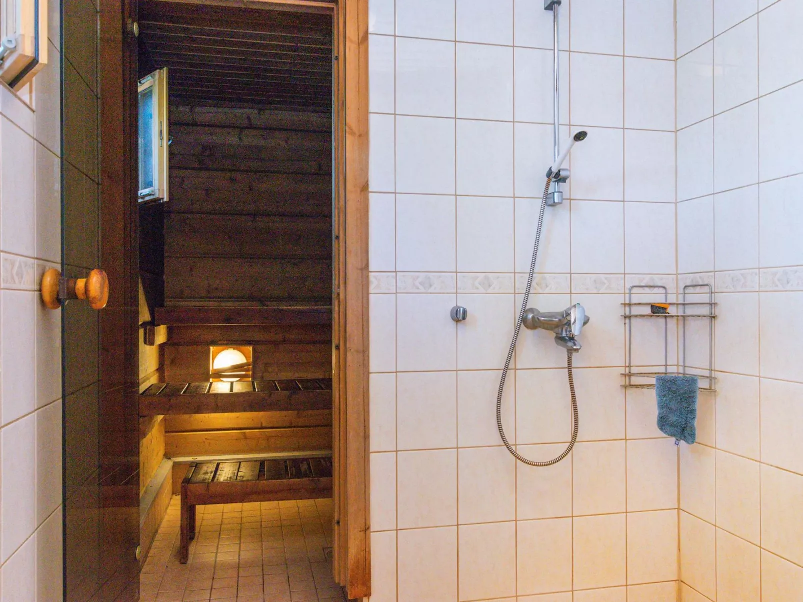 Hot pool cottage ainu-Dedans