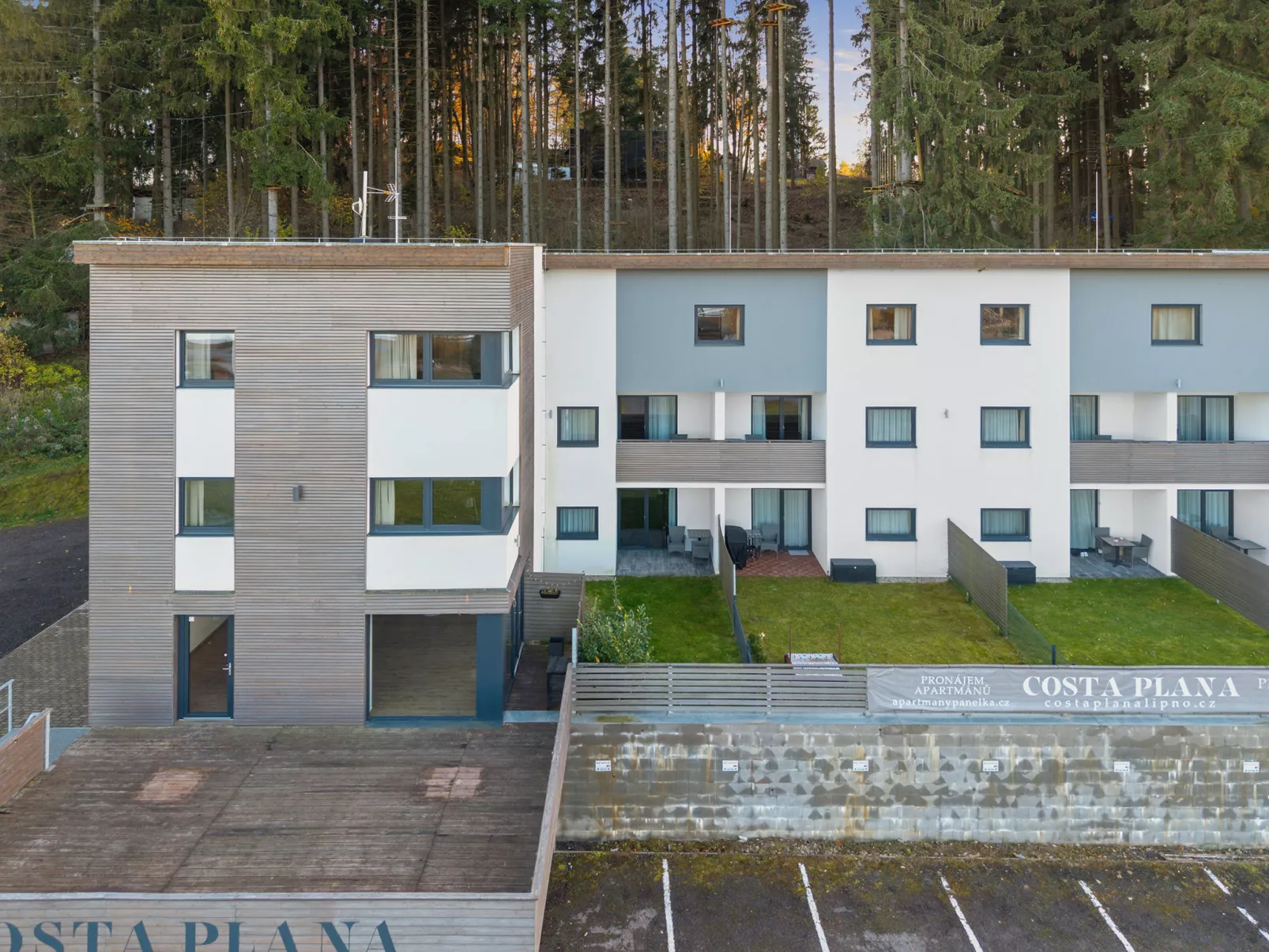 Lakeview Luxury Lodge & Garden-Dehors