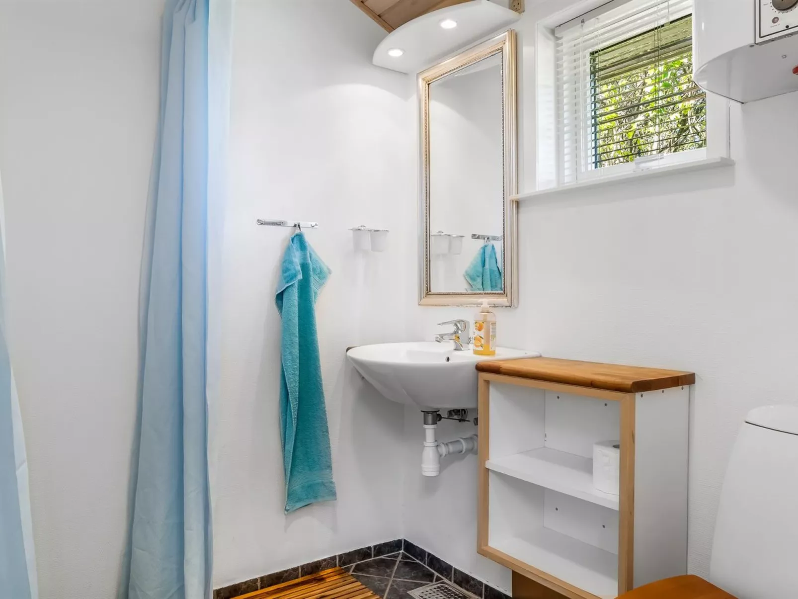 "Welma" - 200m from the sea-Drinnen