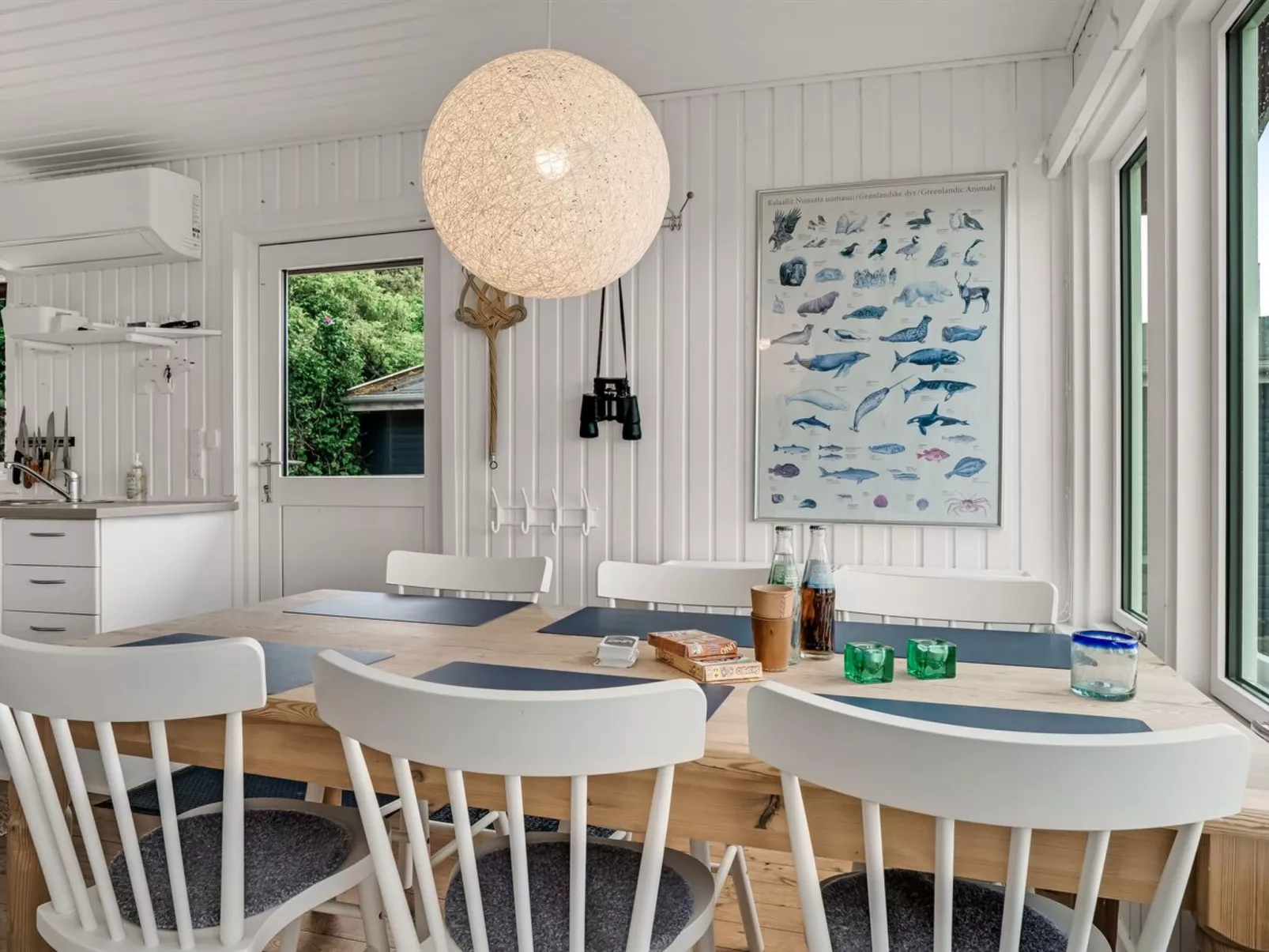 "Blia" - 120m to the fjord-Drinnen