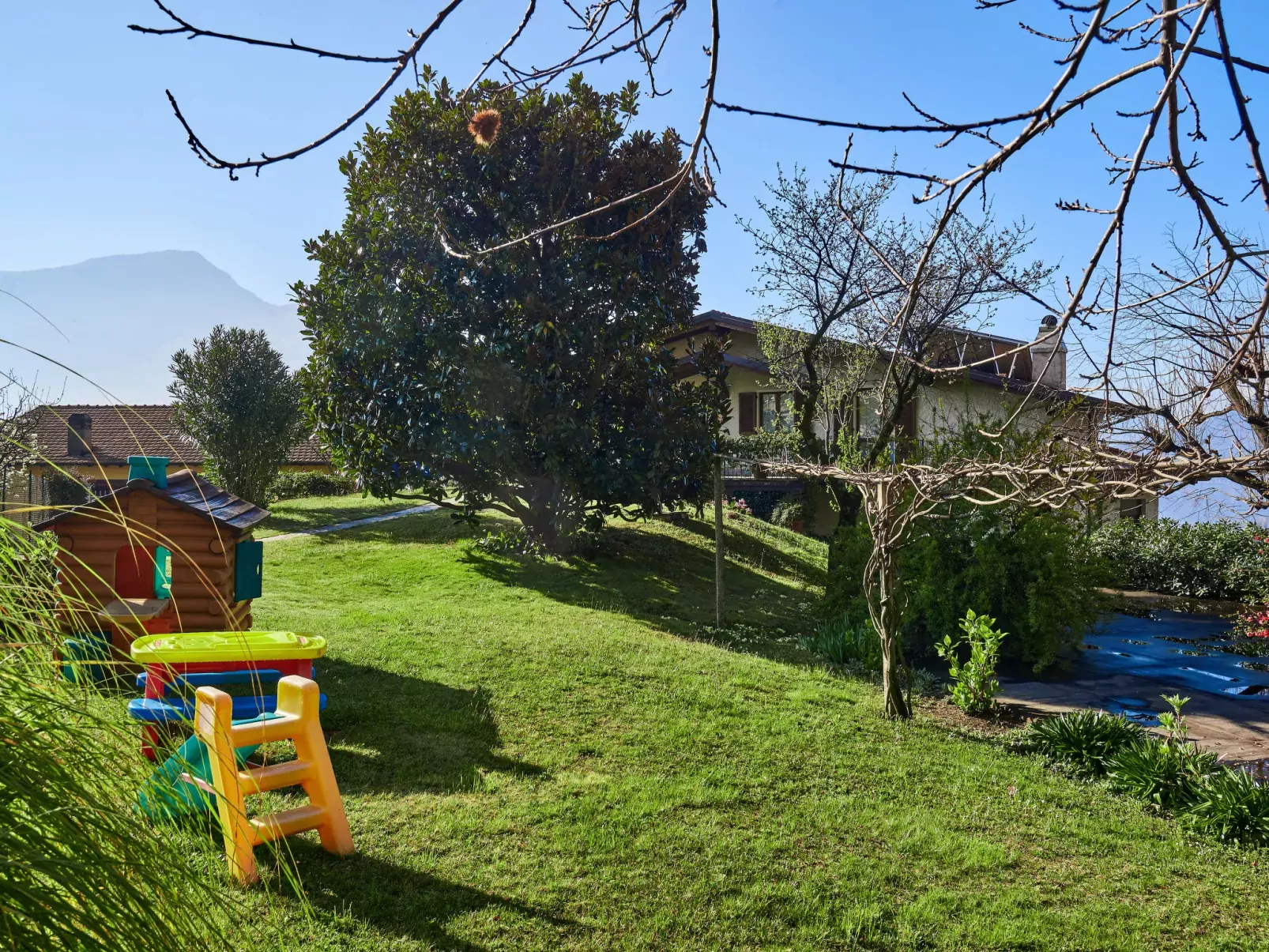 Bellavista (GRV240)-Outside