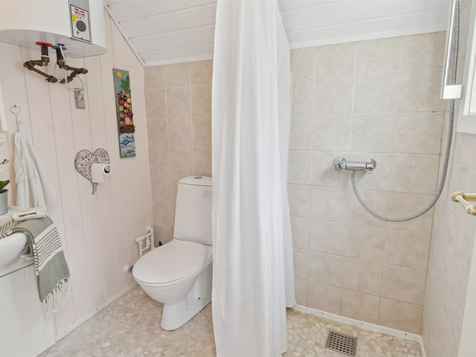 "Helfrida" - 925m from the sea-Inside