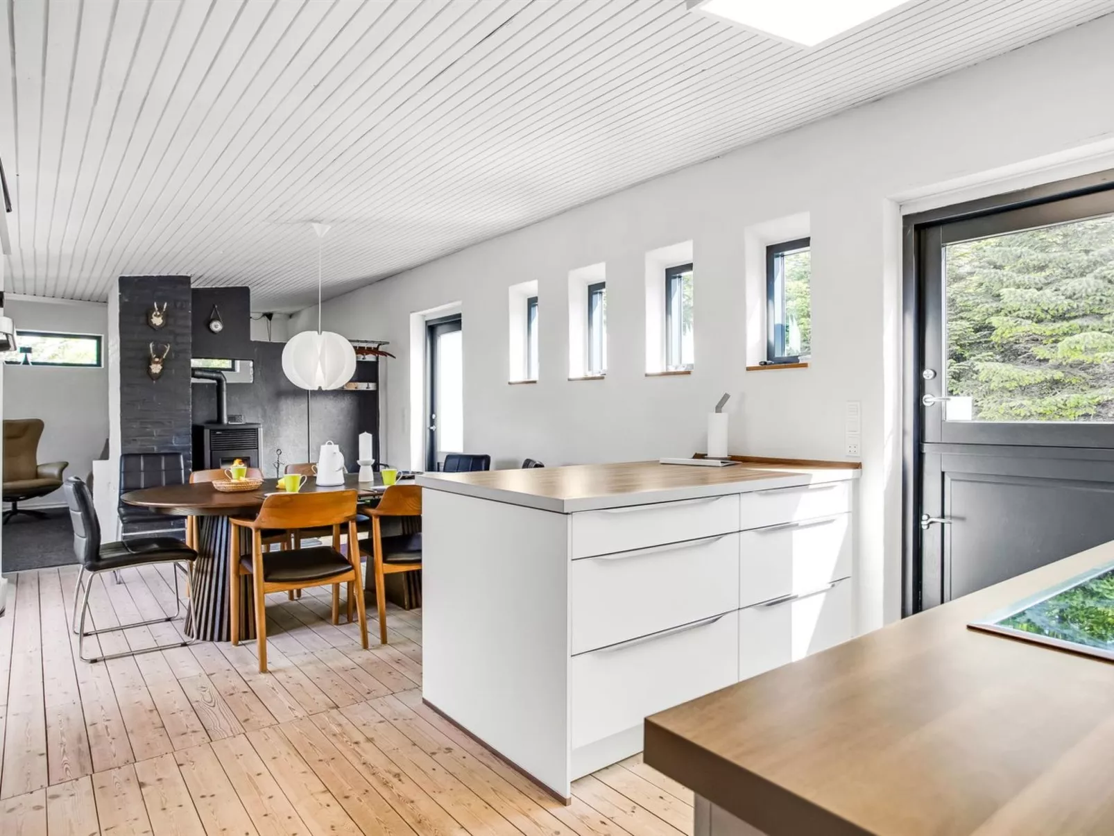 "Anabel" - 600m from the sea-Drinnen