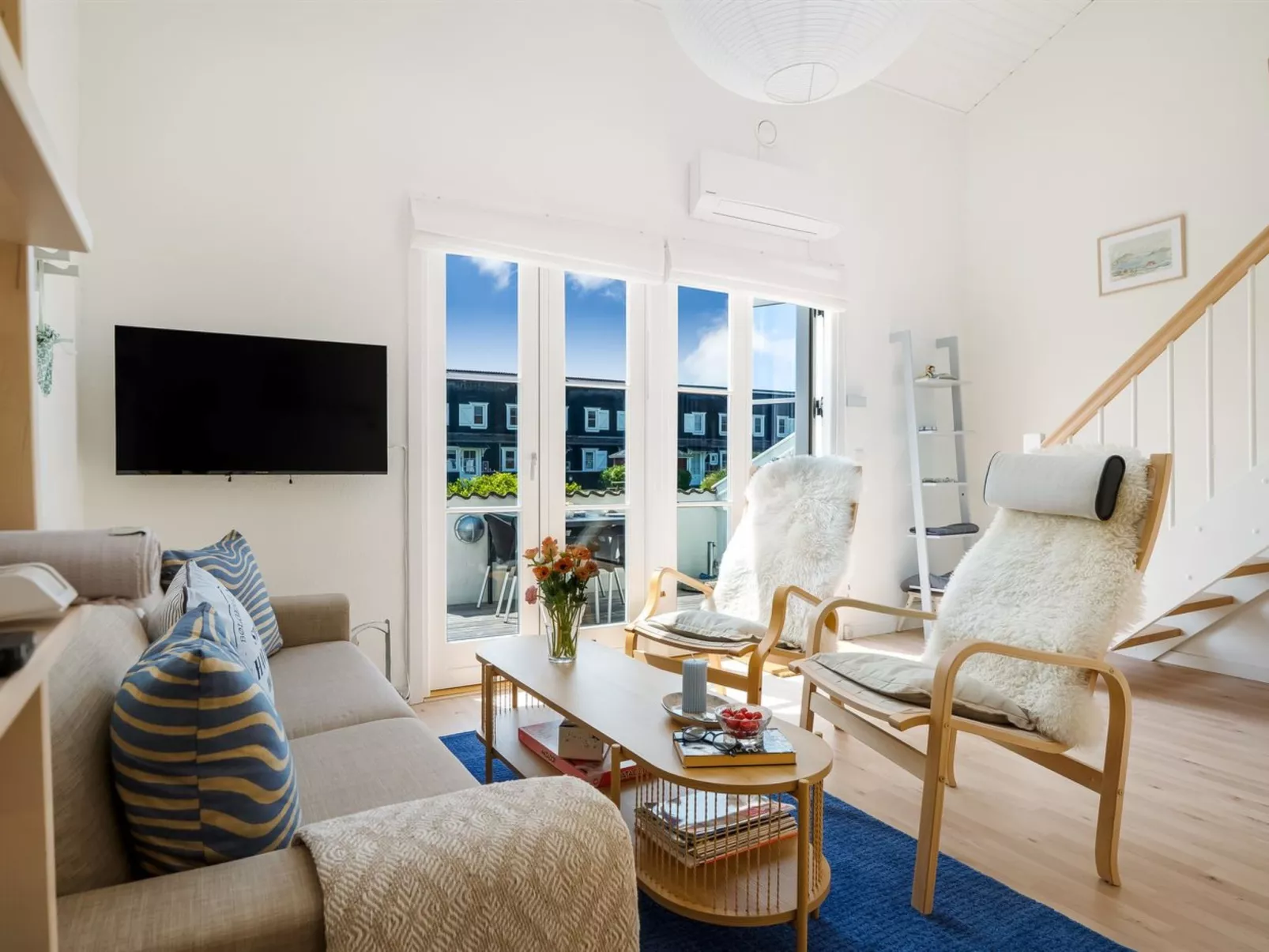 "Barrit" - 50m to the fjord-Dedans