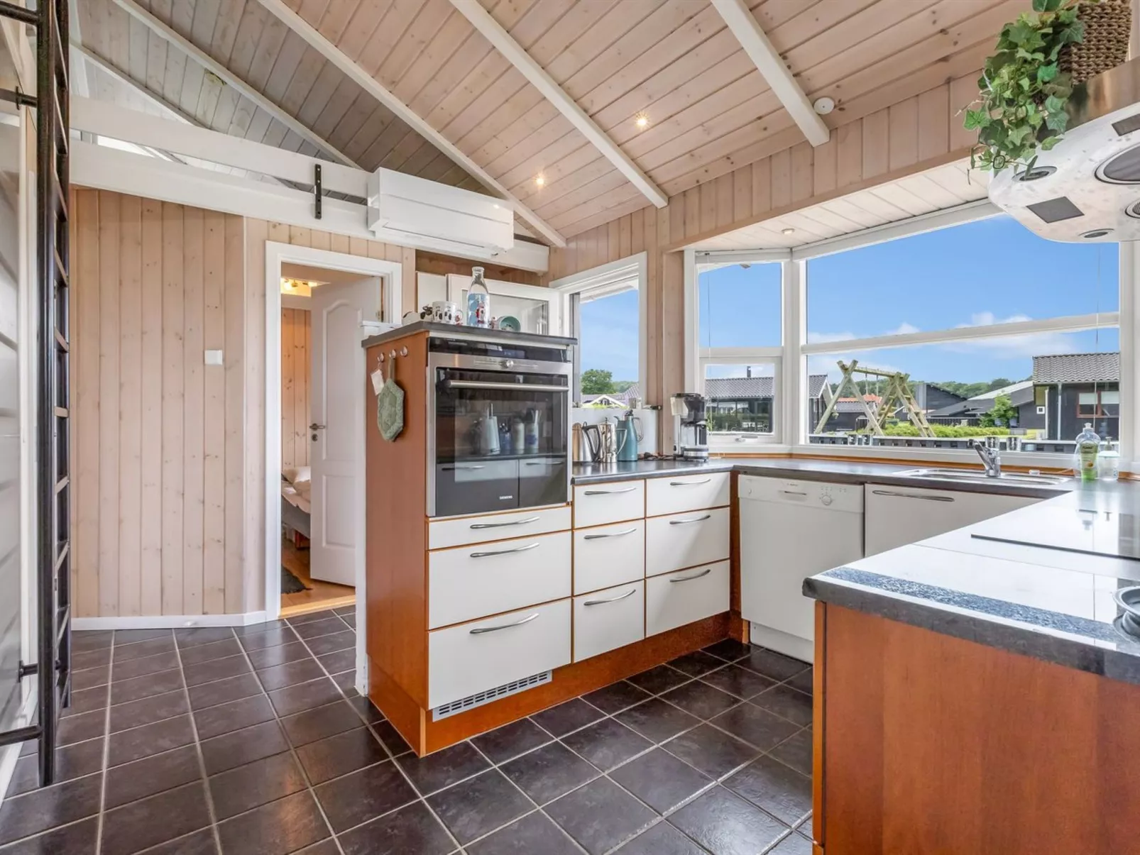 "Winald" - 150m from the sea-Inside