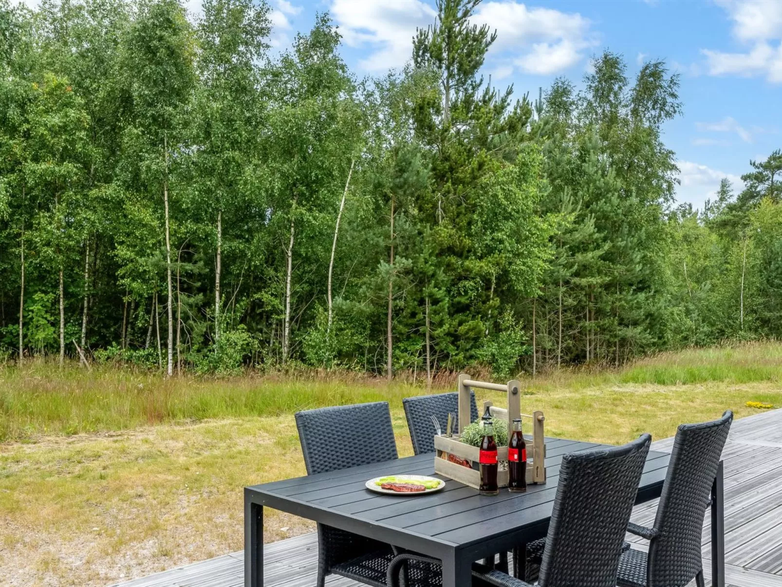 "Sighvat" - 300m from the sea-Draußen