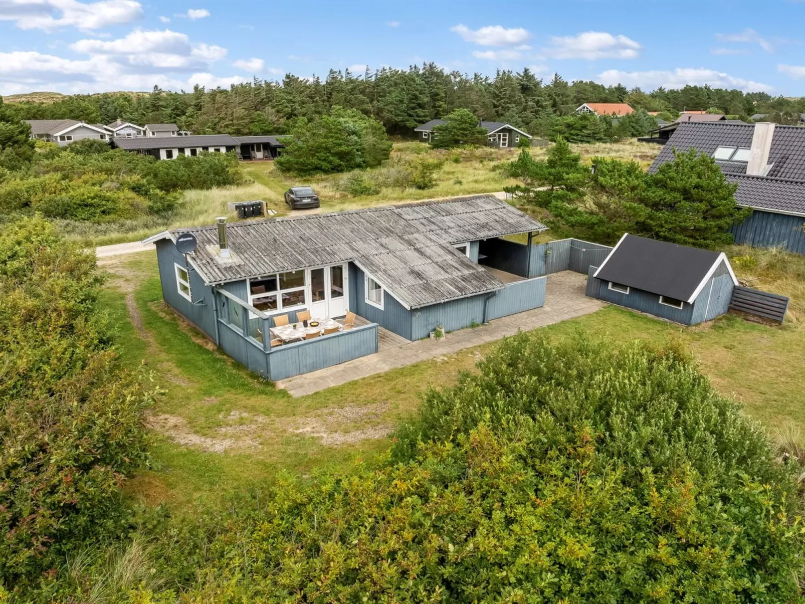 "Claudine" - 700m from the sea-Outside