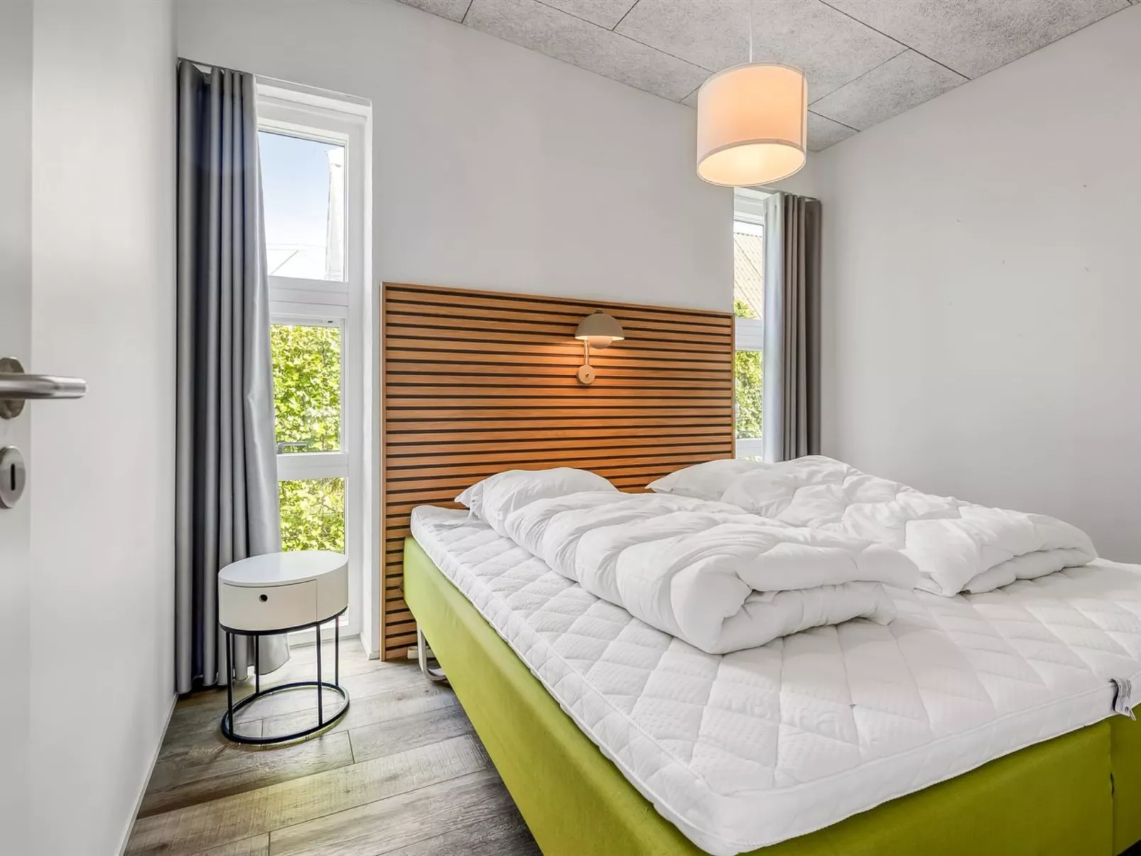 "Bondi" - 75m from the sea-Drinnen