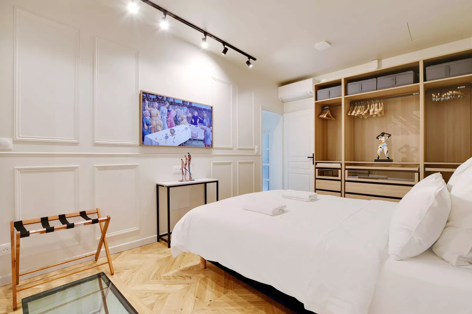 DA-16-POPINCOURT-Nicht zugeordnet