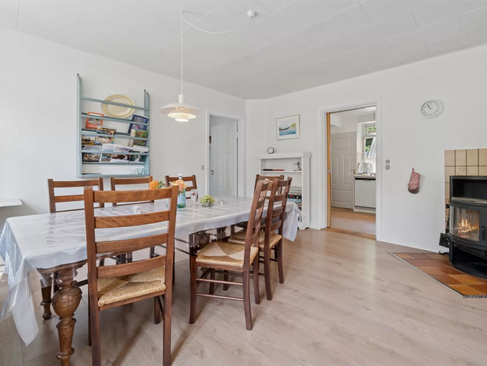 "Marit" - 1.5km from the sea-Drinnen