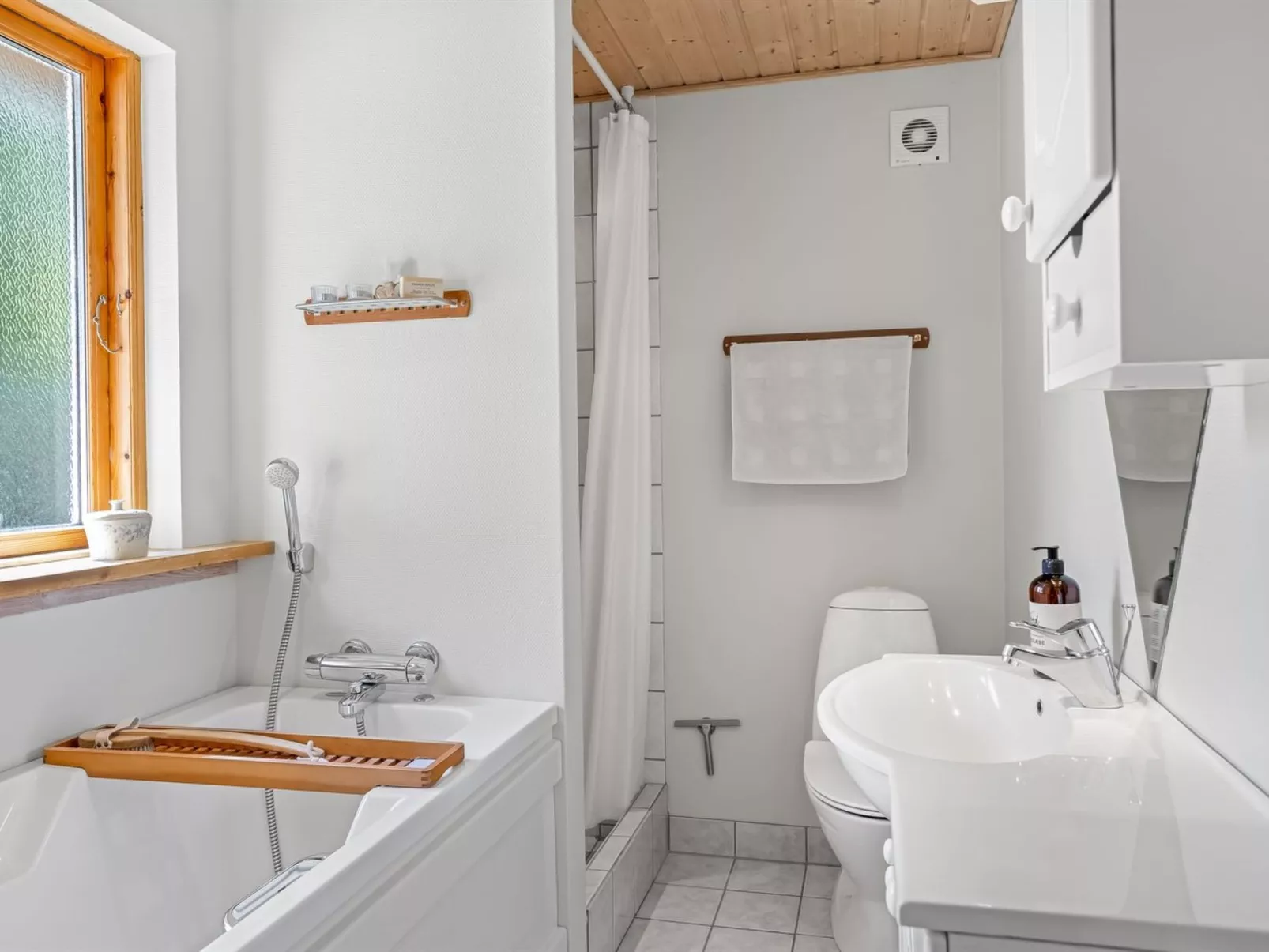 "Elviira" - 200m from the sea-Dedans