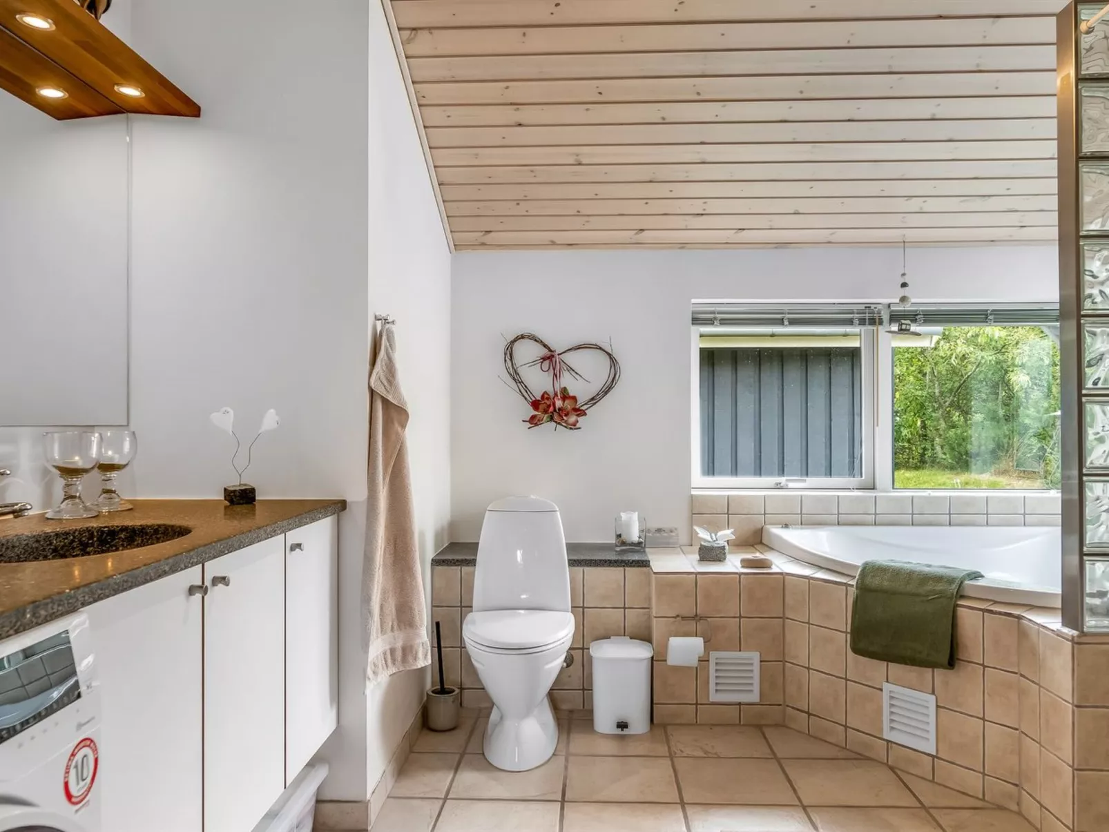 "Selvi" - 2.2km from the sea-Inside