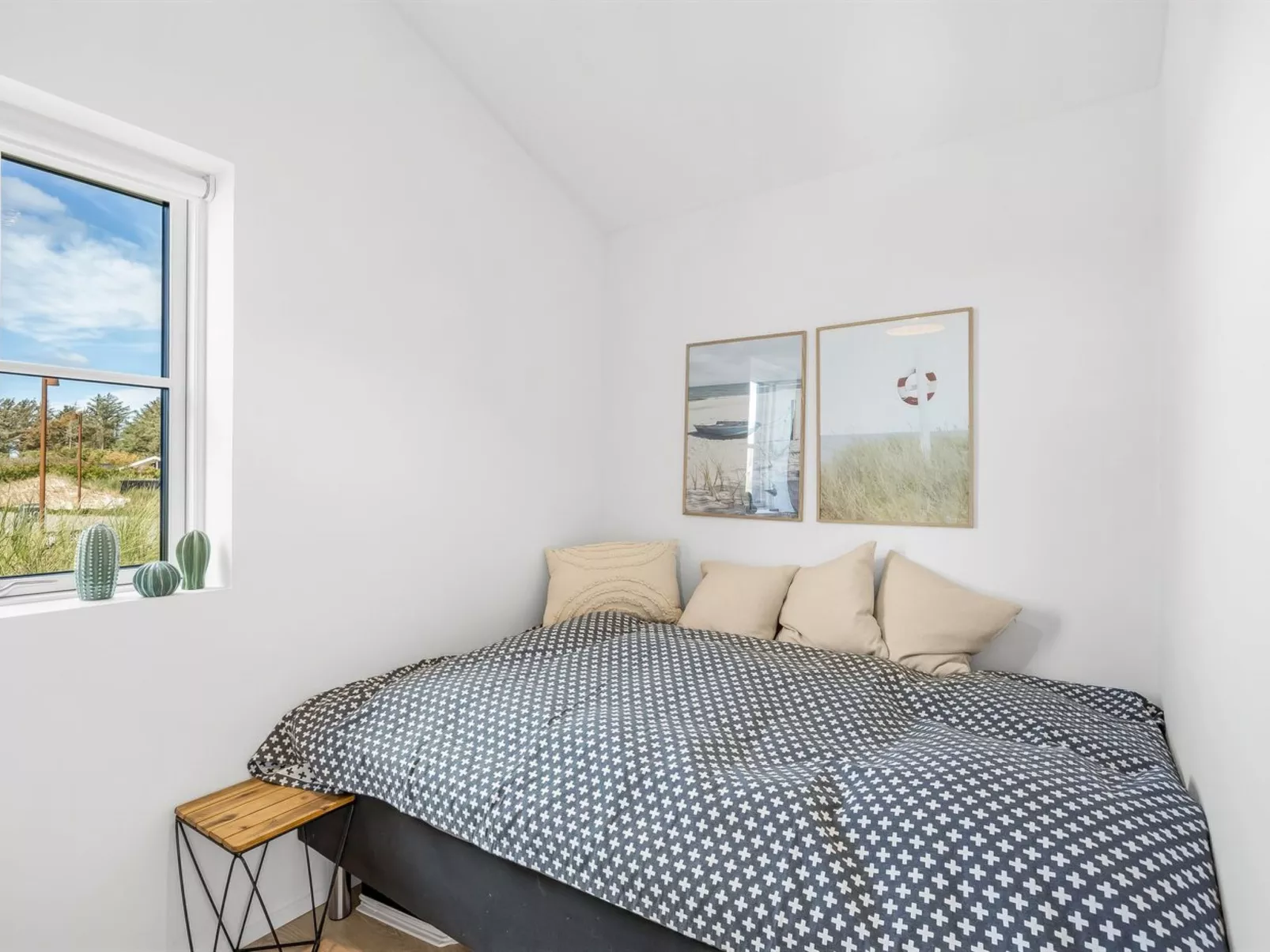 "Tjure" - 500m from the sea-Drinnen