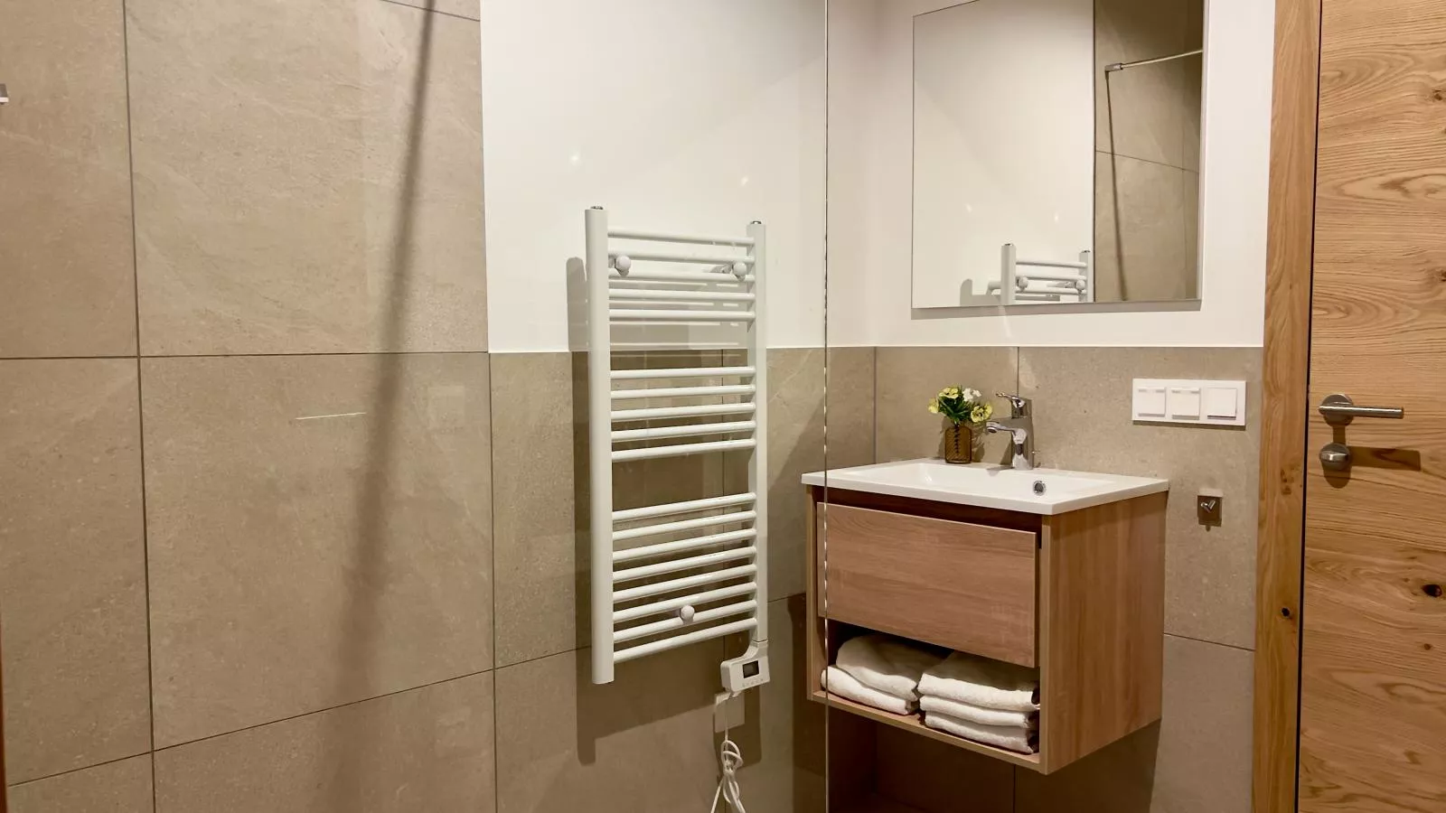 Grebenzen Lodge Starnberg 60A-Bathroom