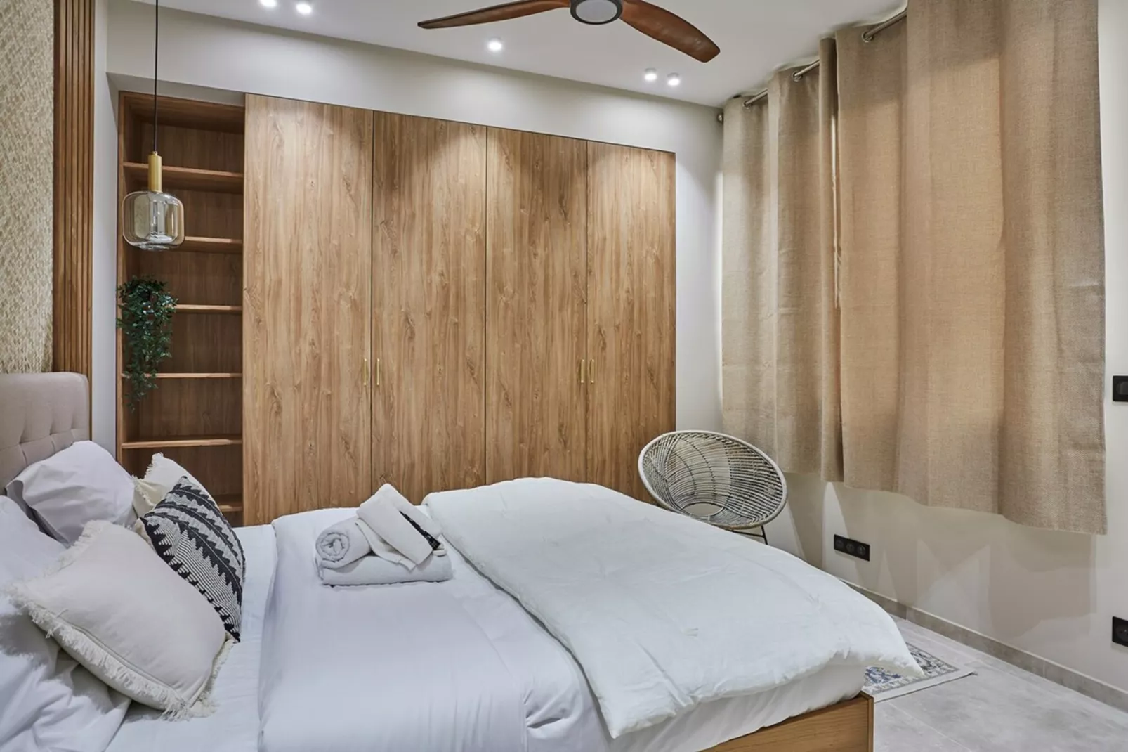 CHARDONNIERE NEW-Untagged