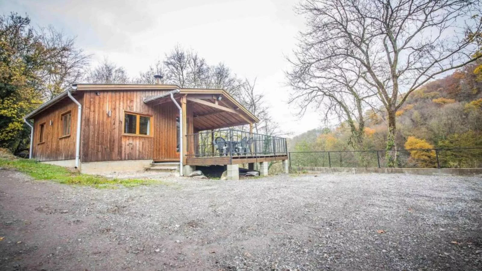 Vue sur Ourthe-Außenbereich Sommer