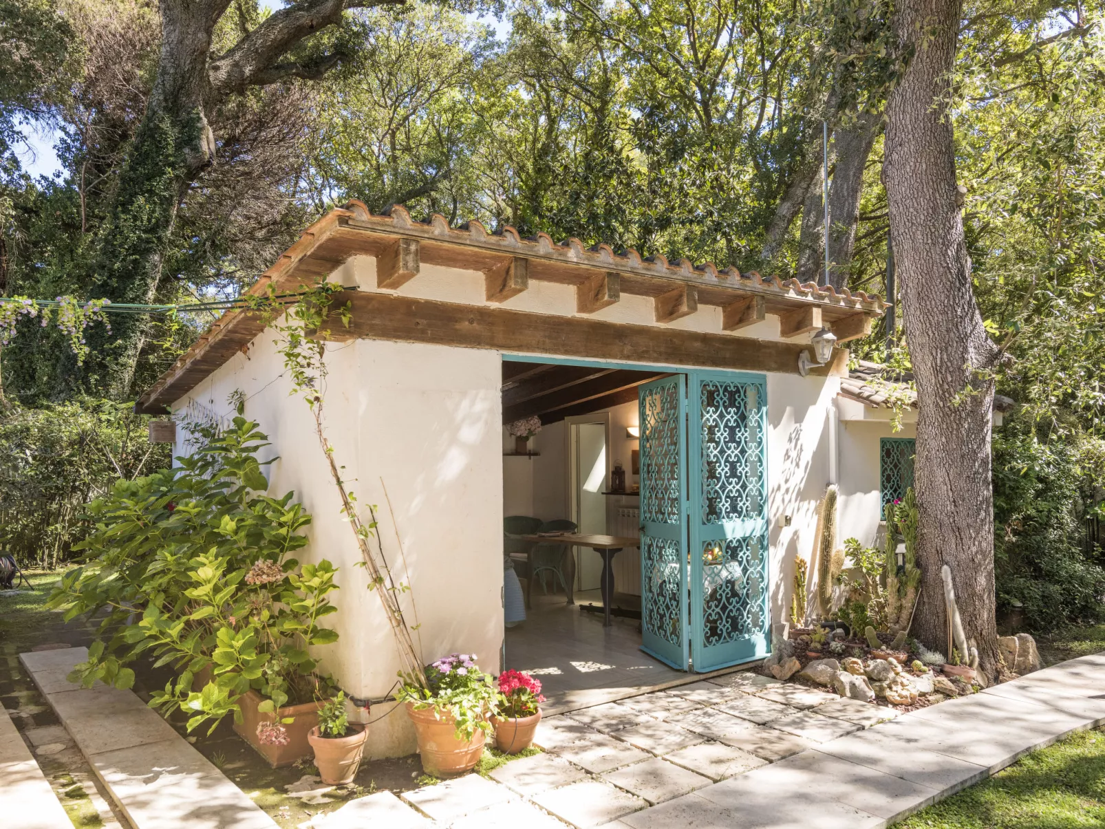 La casina nel bosco-Draußen