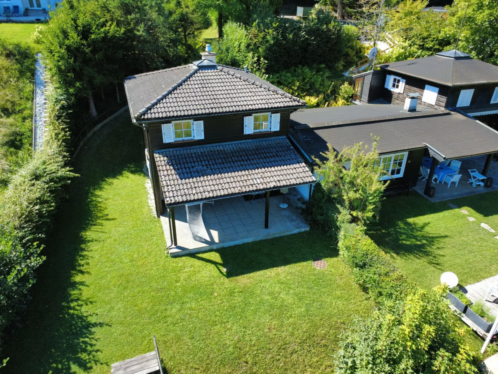 Haus direkt am Ossiacher See-Outside