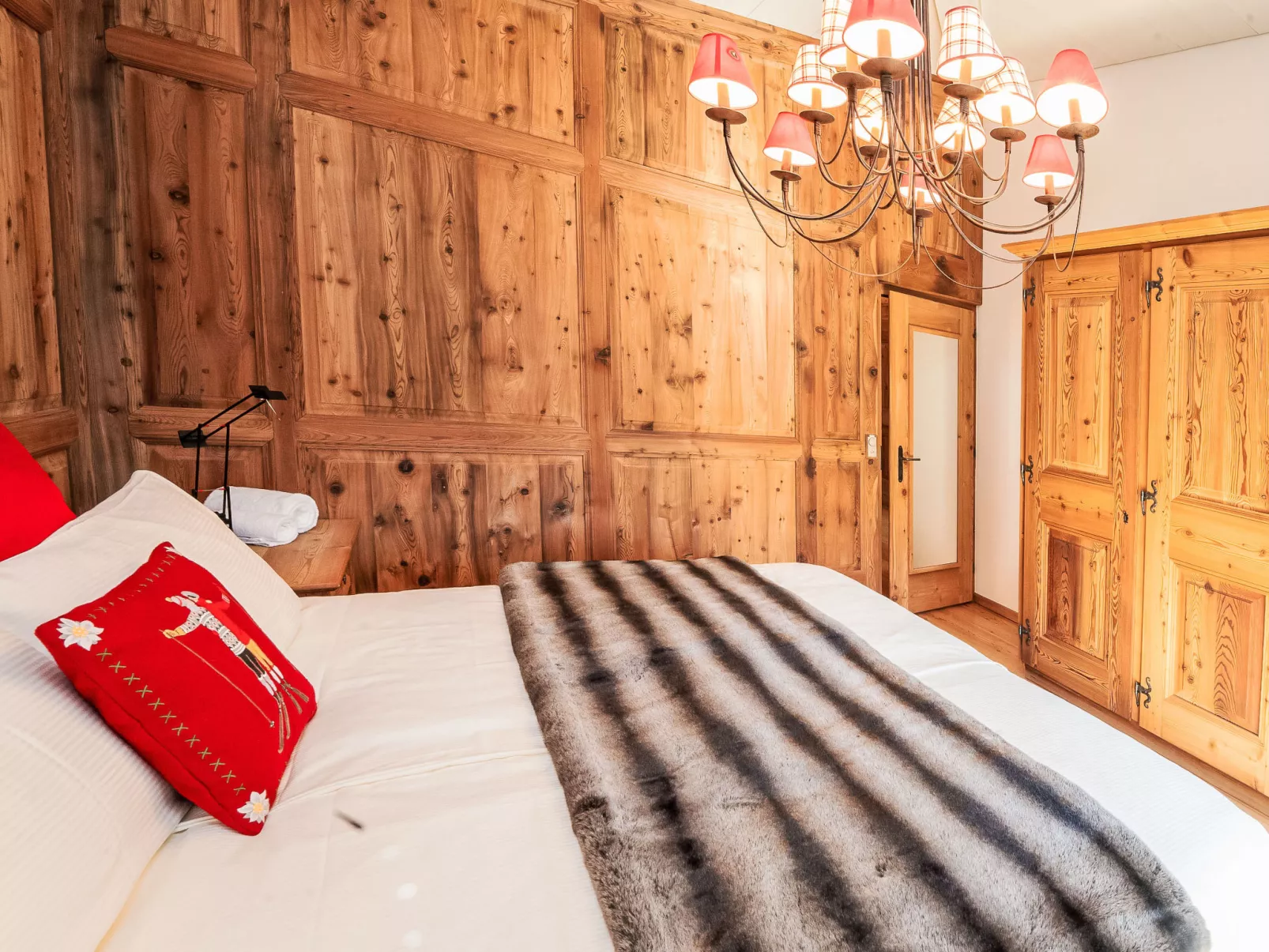 Chesa Spuonda Verde 2.5-Dedans