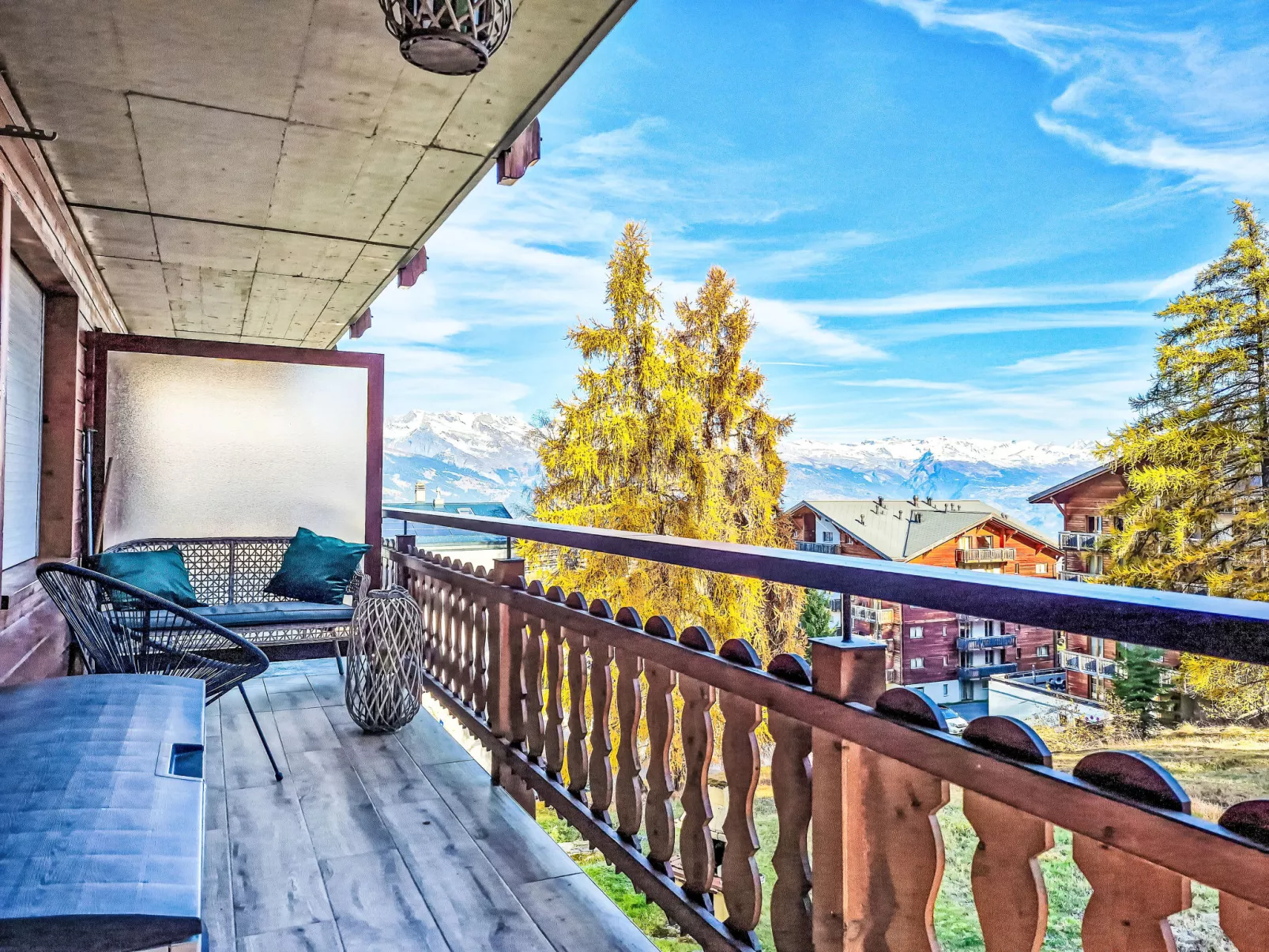 Ambassador 1/6-Dehors