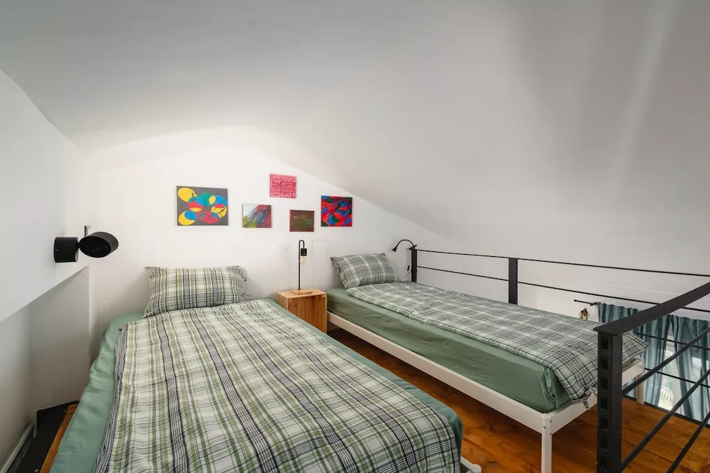 456613-Nicht zugeordnet