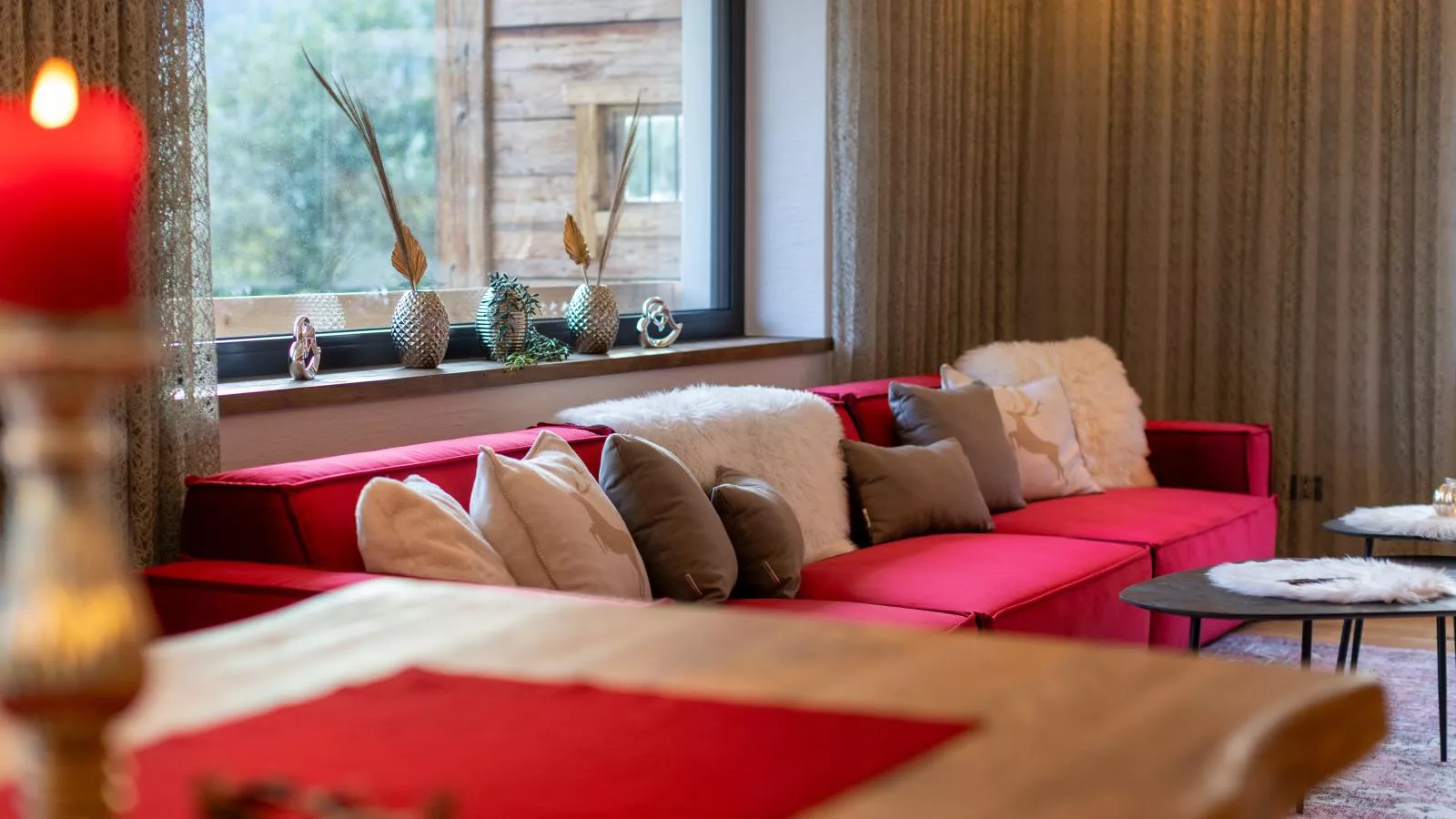 City Hide-Away Hahnenkamm Top 1-Salon