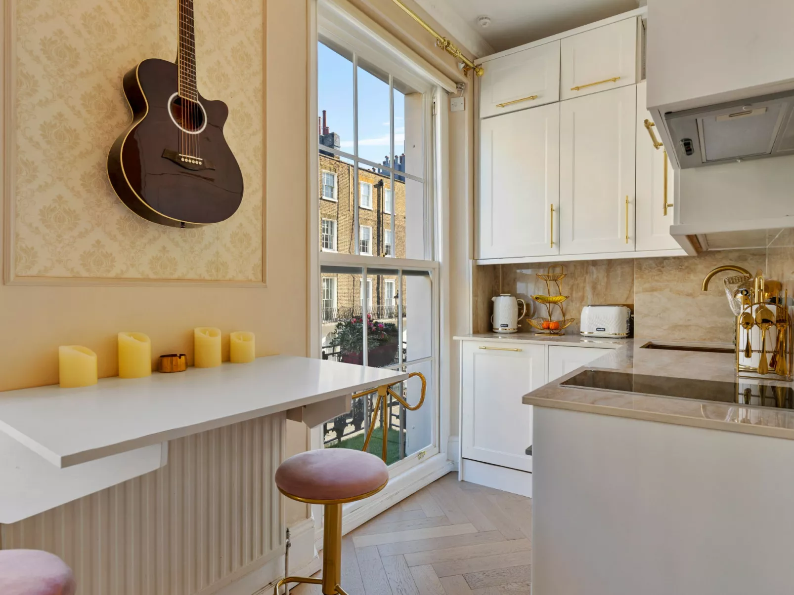 The Marylebone Marilyn-Inside