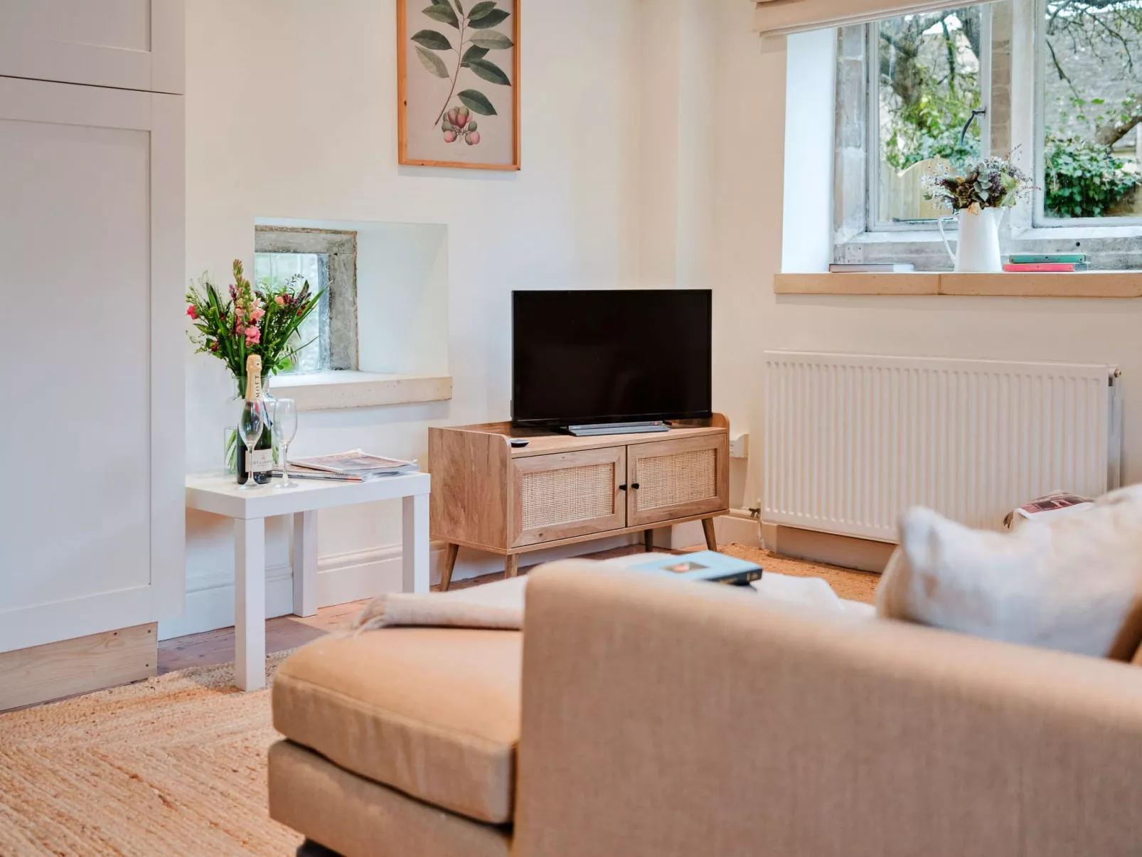 Courtside Cottage-Dedans