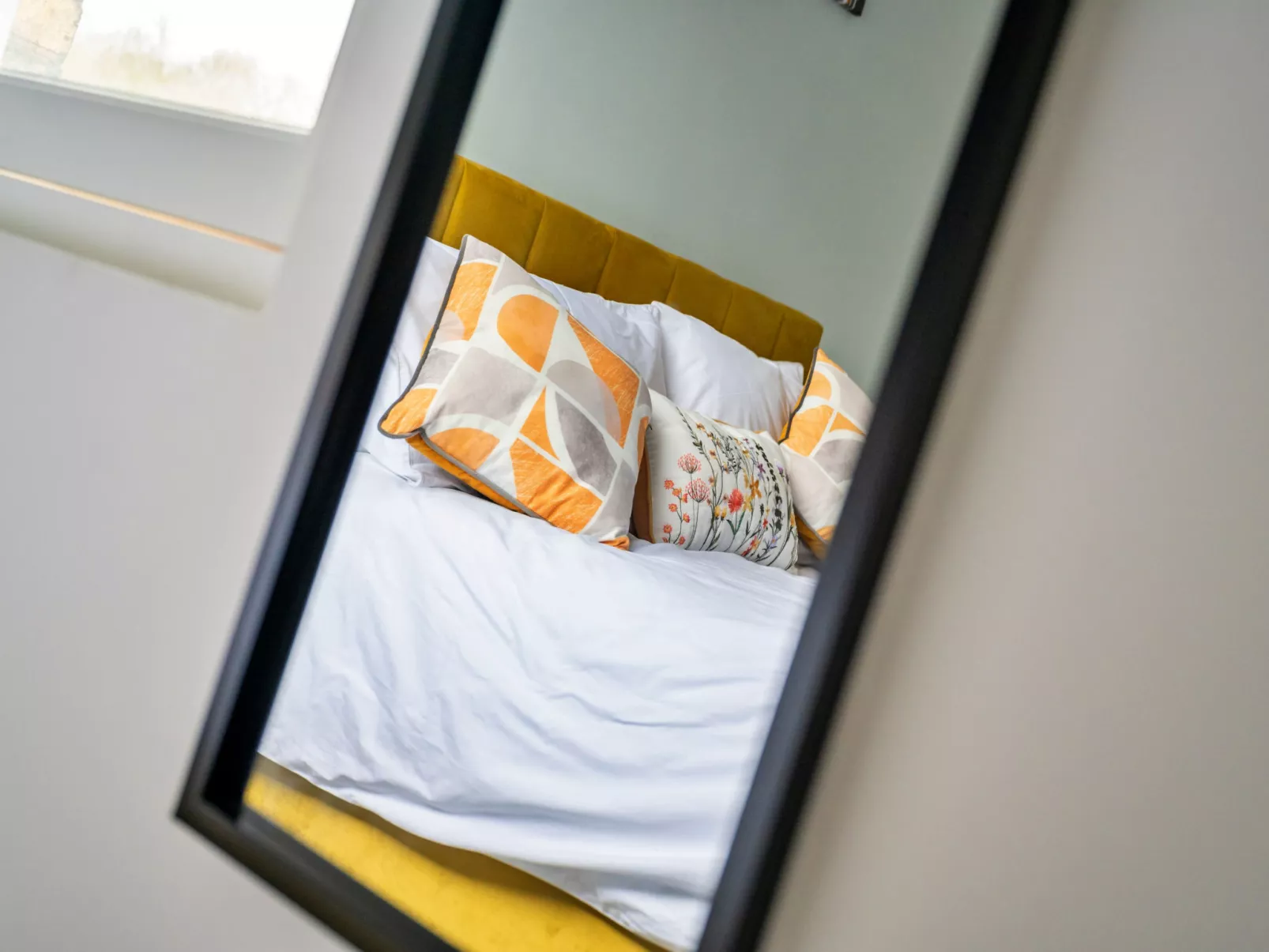 The Bank House-Drinnen