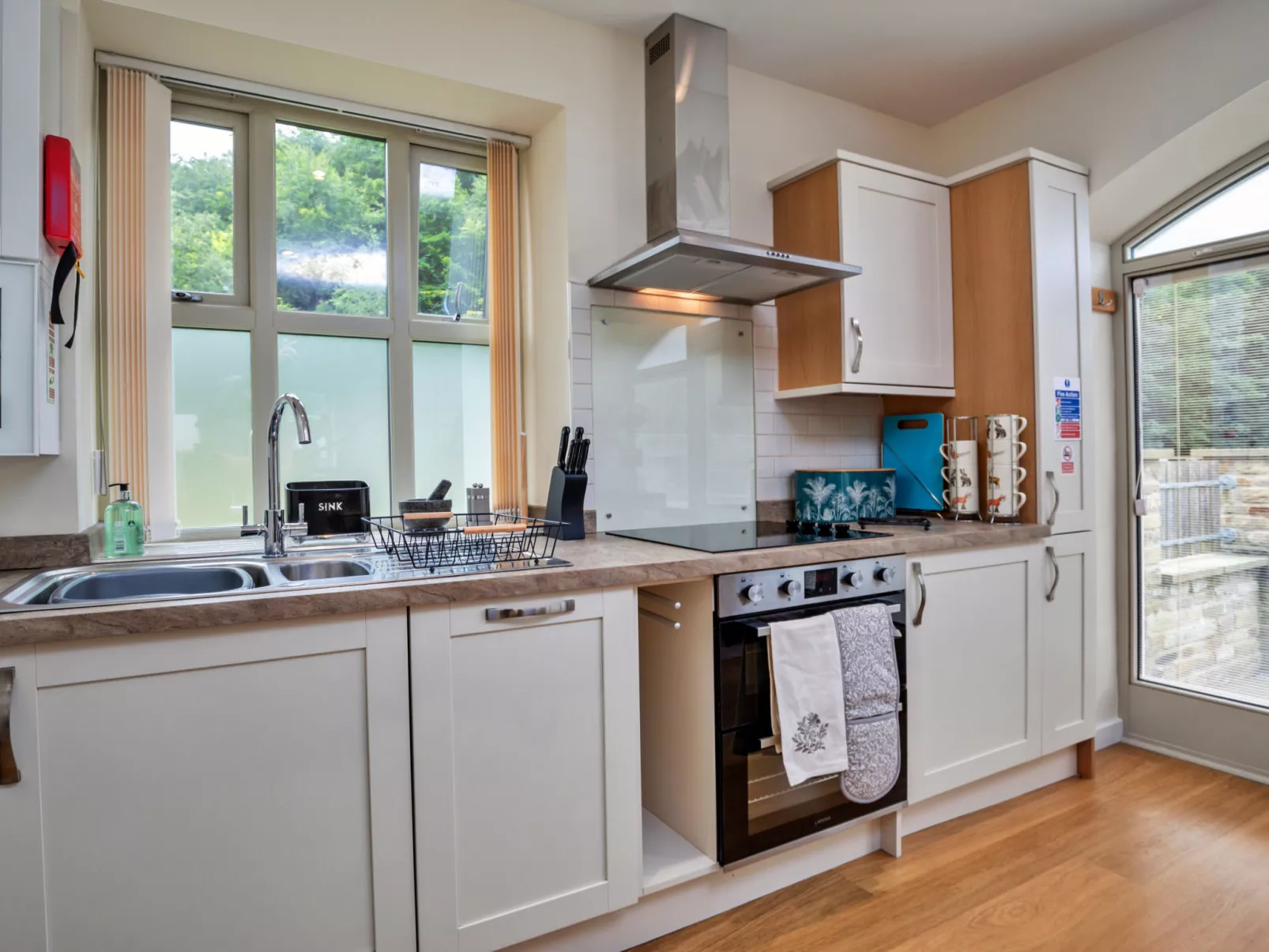 Victory Mill - Apartment Five-Drinnen