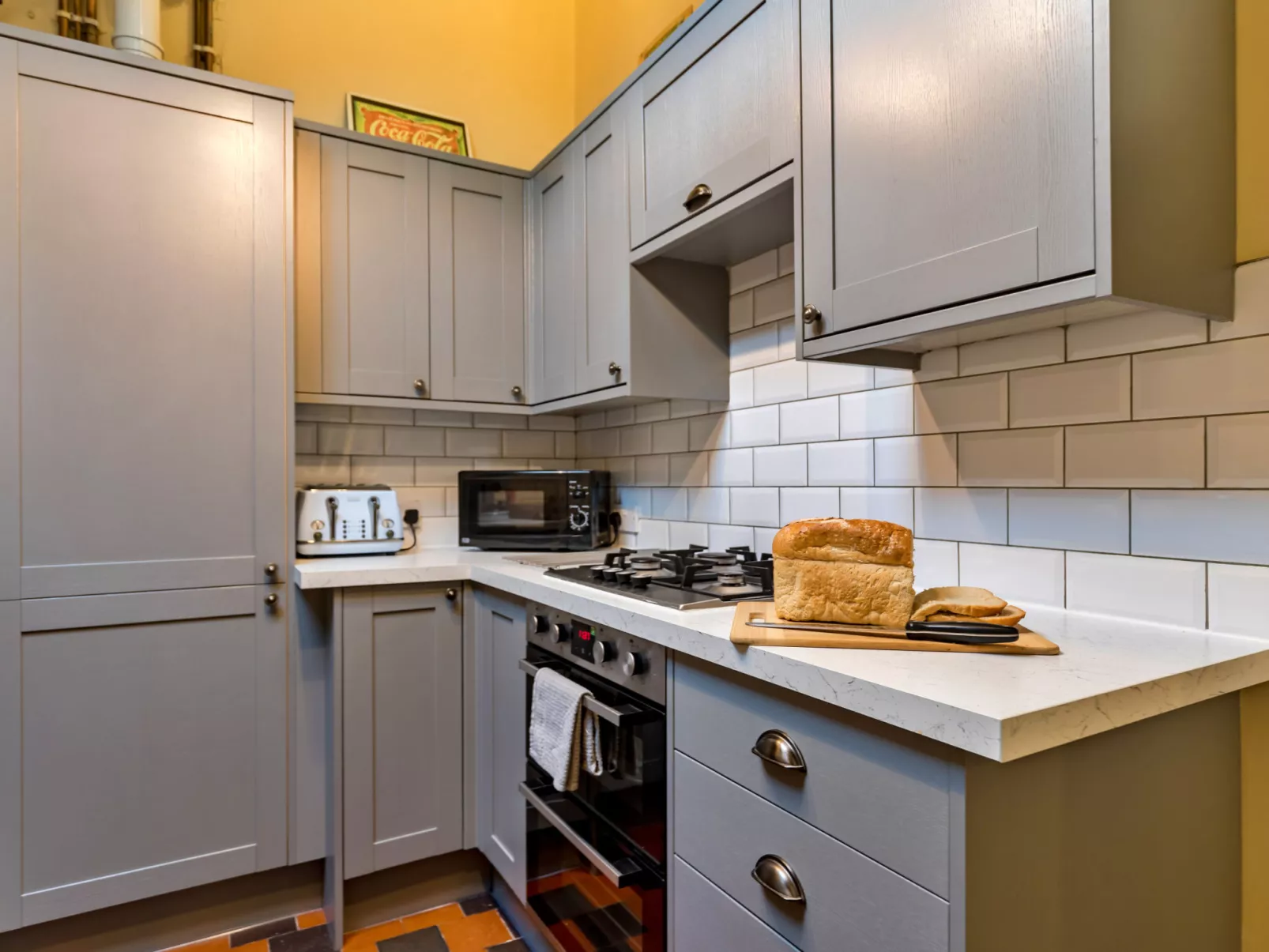 Spring Cottage-Dedans