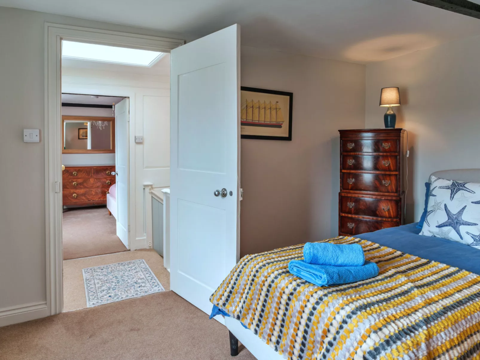 Hillside House-Drinnen