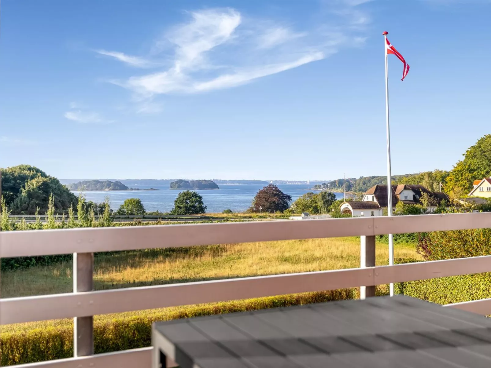 "Senni" - 800m from the sea-Draußen