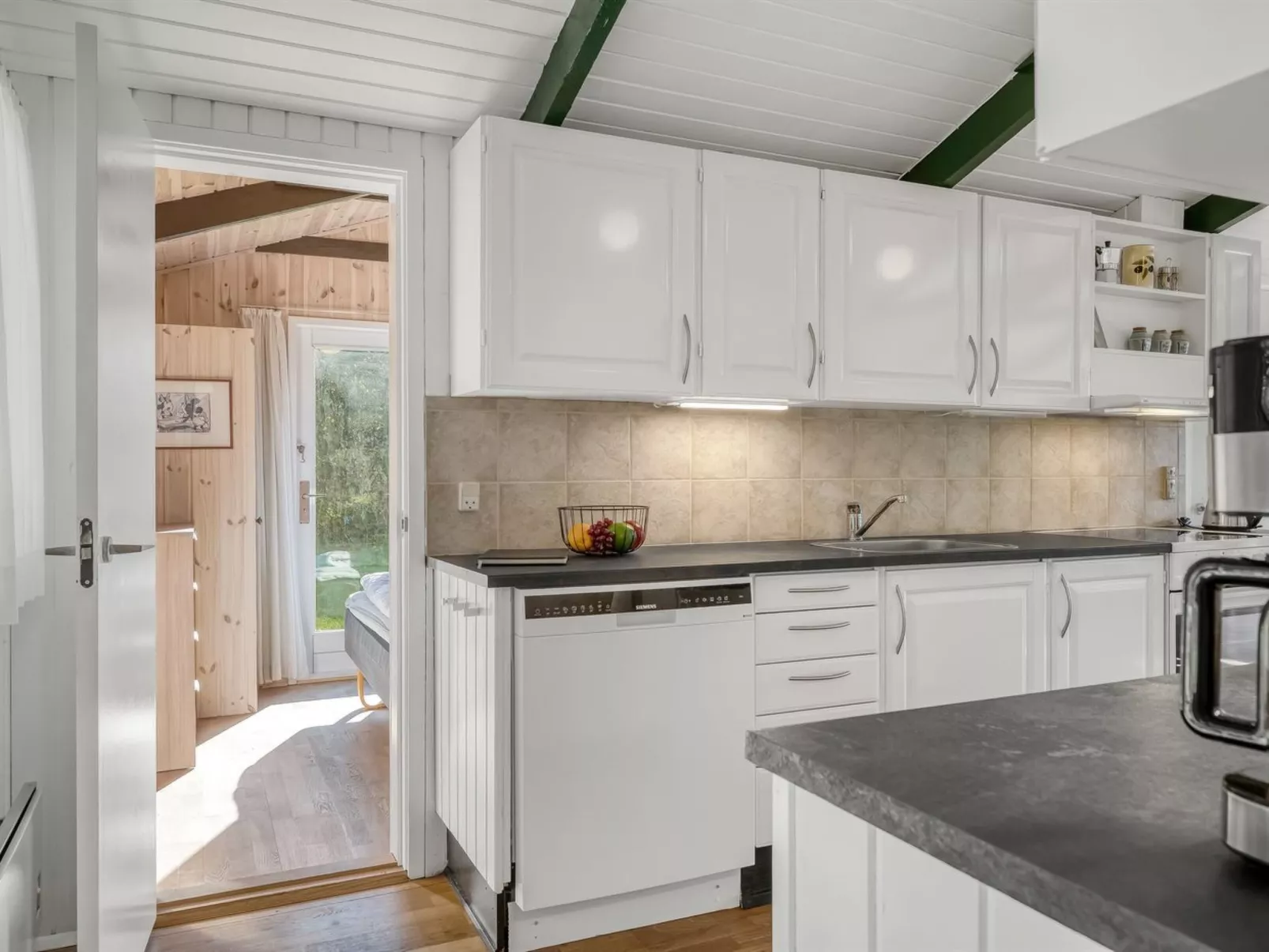 "Inola" - 3.5km from the sea-Drinnen