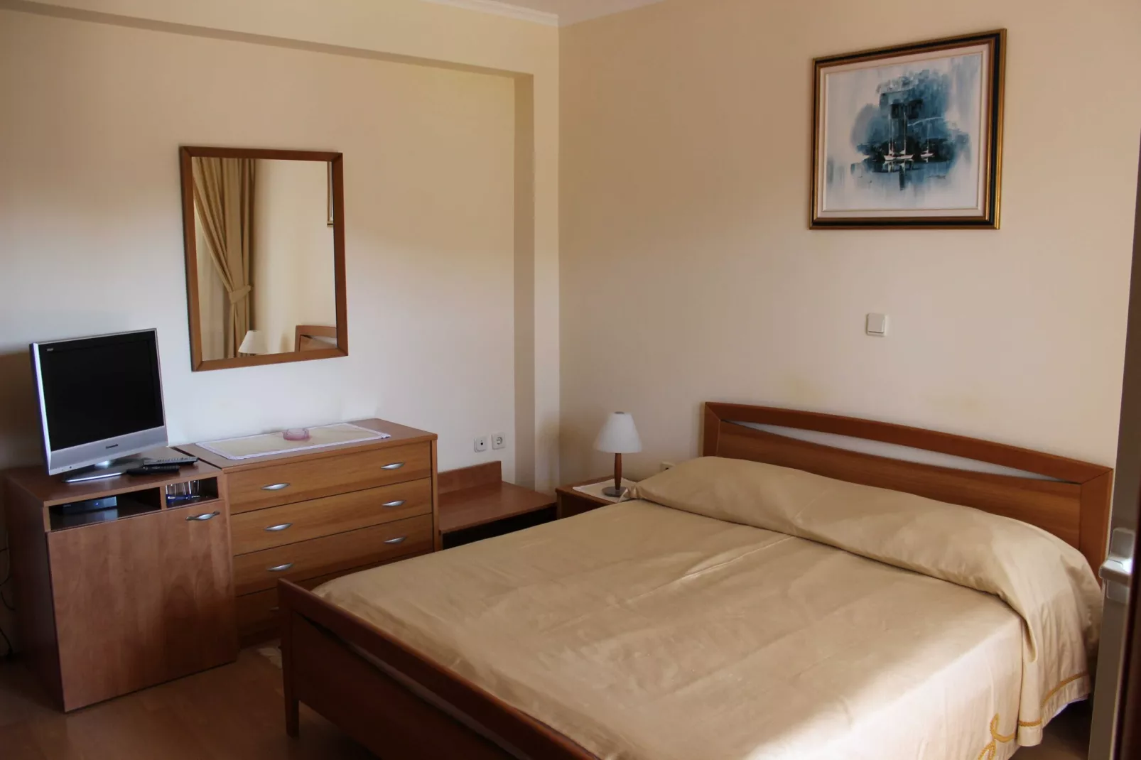 Guest House Villa Anggela - Standard Double room with Balcony and Sea View (BR2)-Indoor