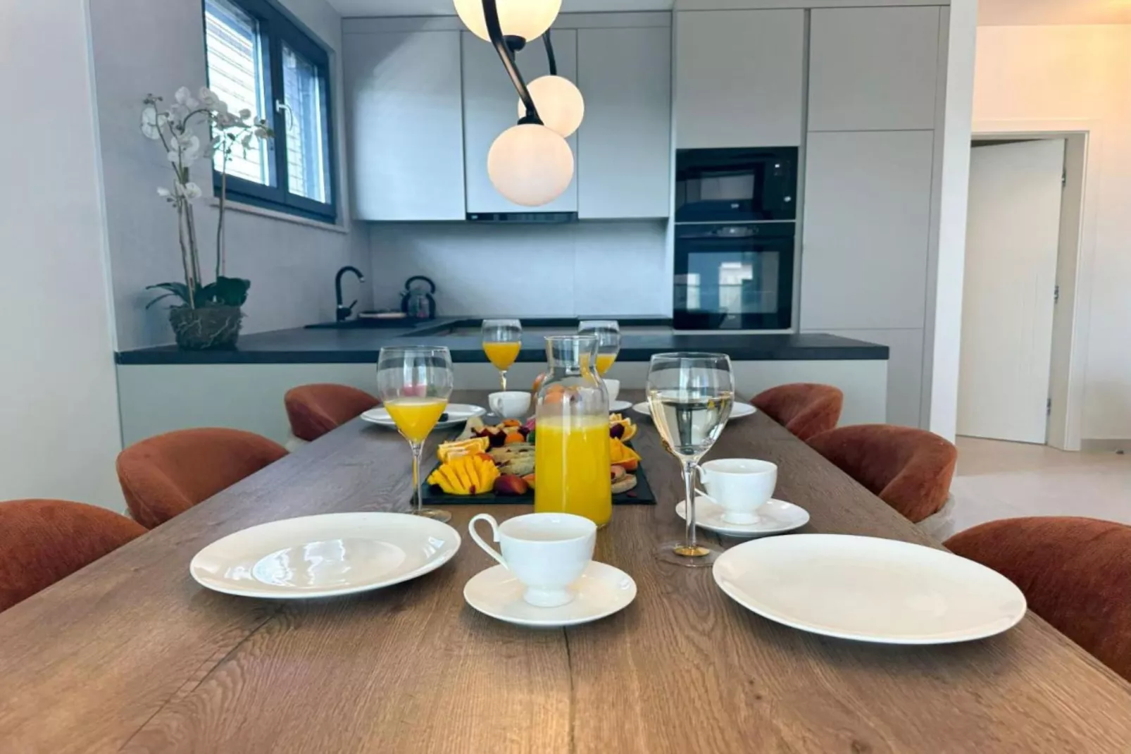 Leonarda Waterfront Residences-One-Bedroom Apartment With Terrace (The Adriatic One) -S1-Dining room