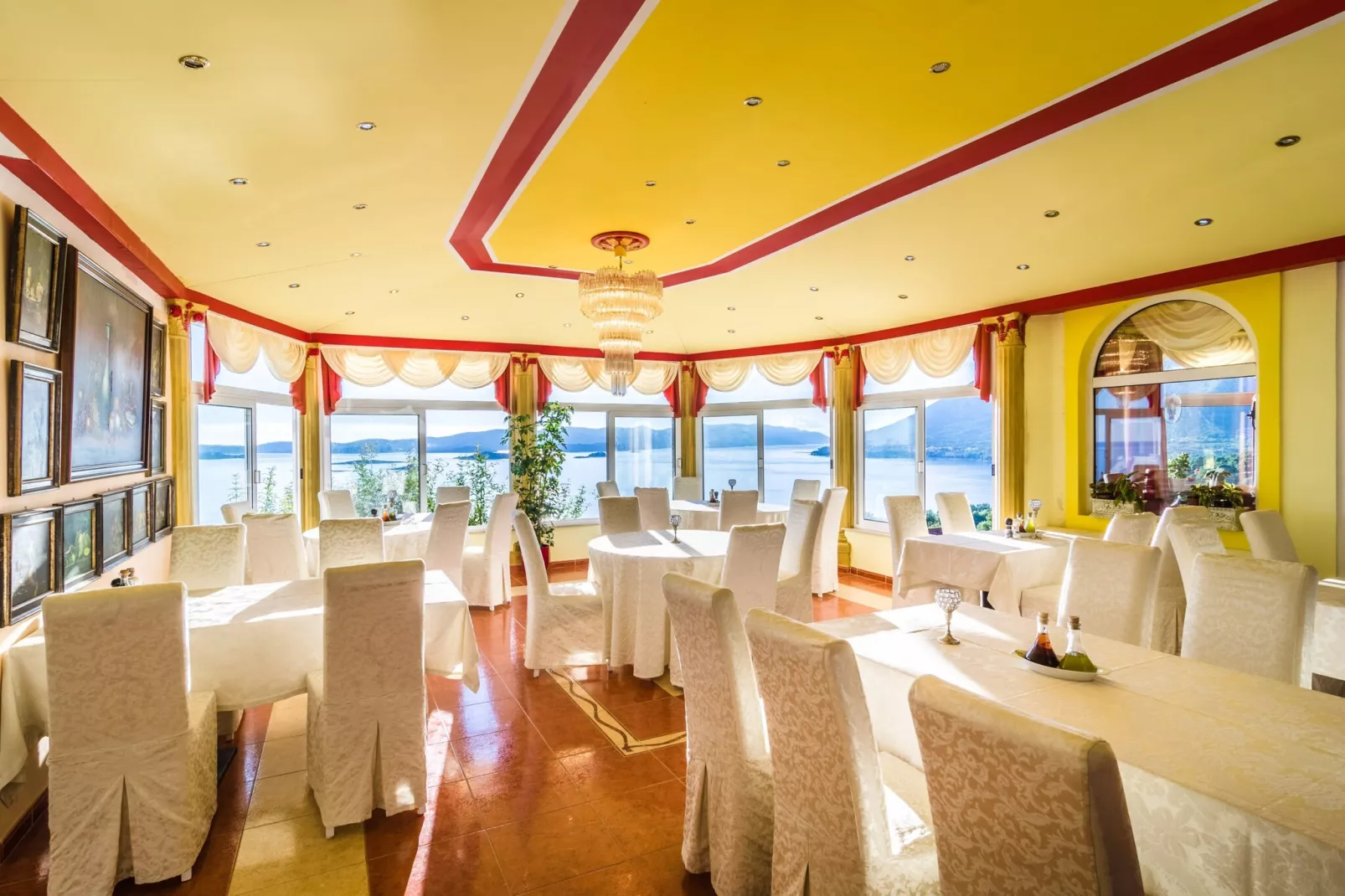 Hotel Pansion Villa Antonio - Two Bedroom Suite with Balcony and Garden View 18-Innenbereich