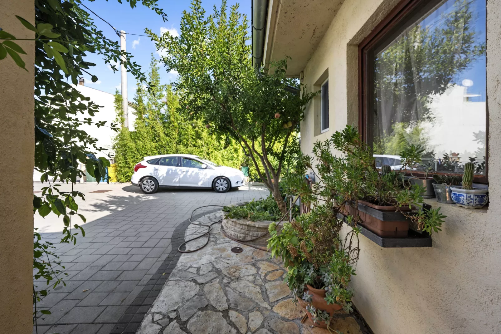 One-Bedroom Apartment With Pool-Extérieur