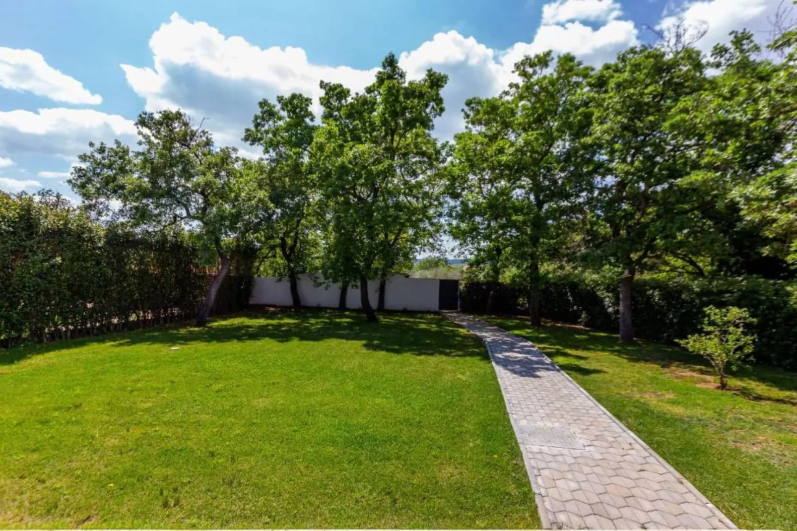 Peaceful Murvica Villa Pool, Garden, and Modern Comfort - Two Bedroom Holiday Home with Private Pool