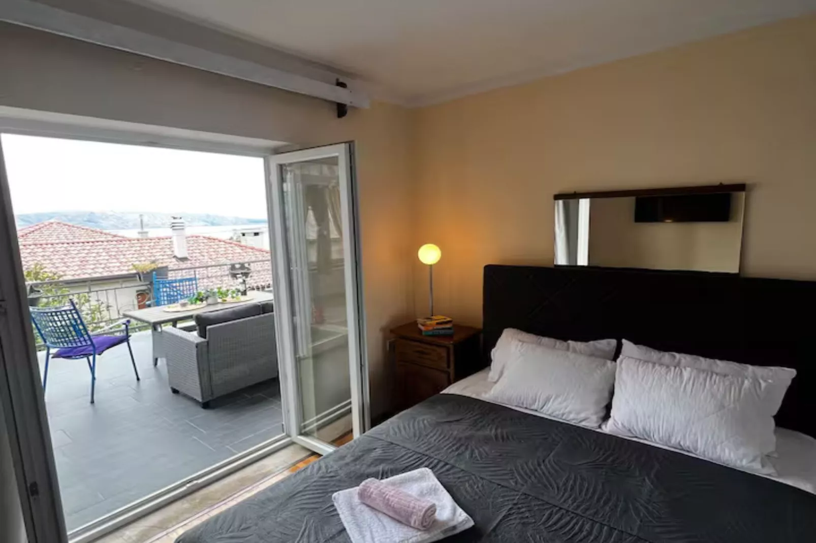 House Burić - Two Bedroom House-Schlafzimmer