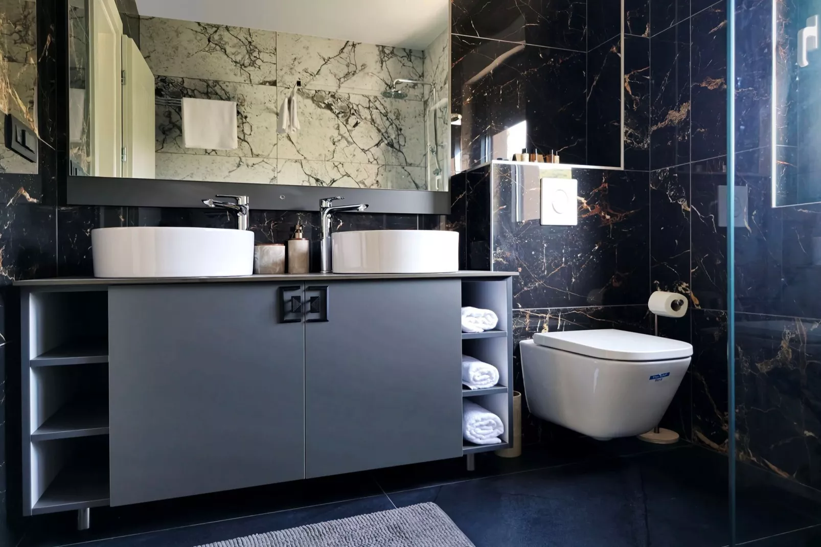 Villa Golden Grain - Four Bedroom Villa-Badezimmer