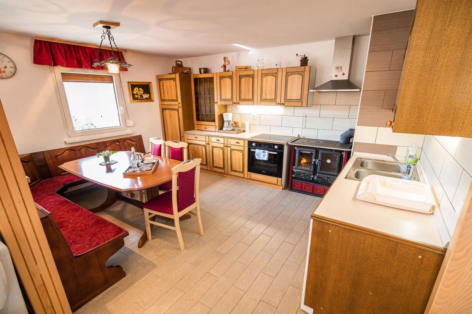 Holiday Home Slap with Sauna and BBQ - Two Bedroom Holiday Home-Kitchen