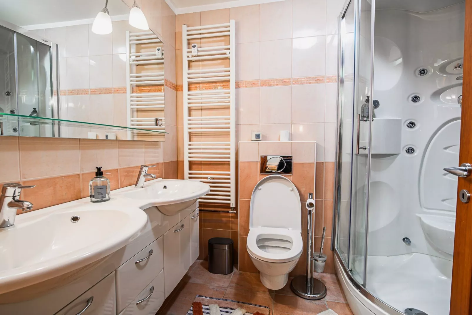 Elegant and Scenic Peaceful Apartments Portoroz - One Bedroom Apartment with Terrace-Bathroom