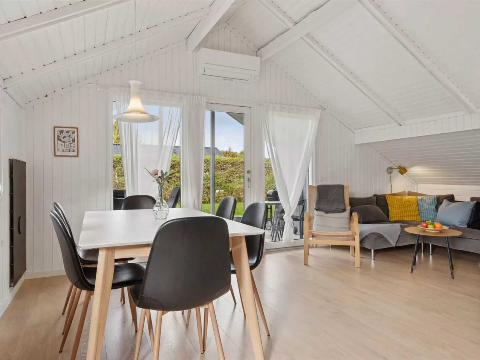 "Hannah" - 200m from the sea-Dedans