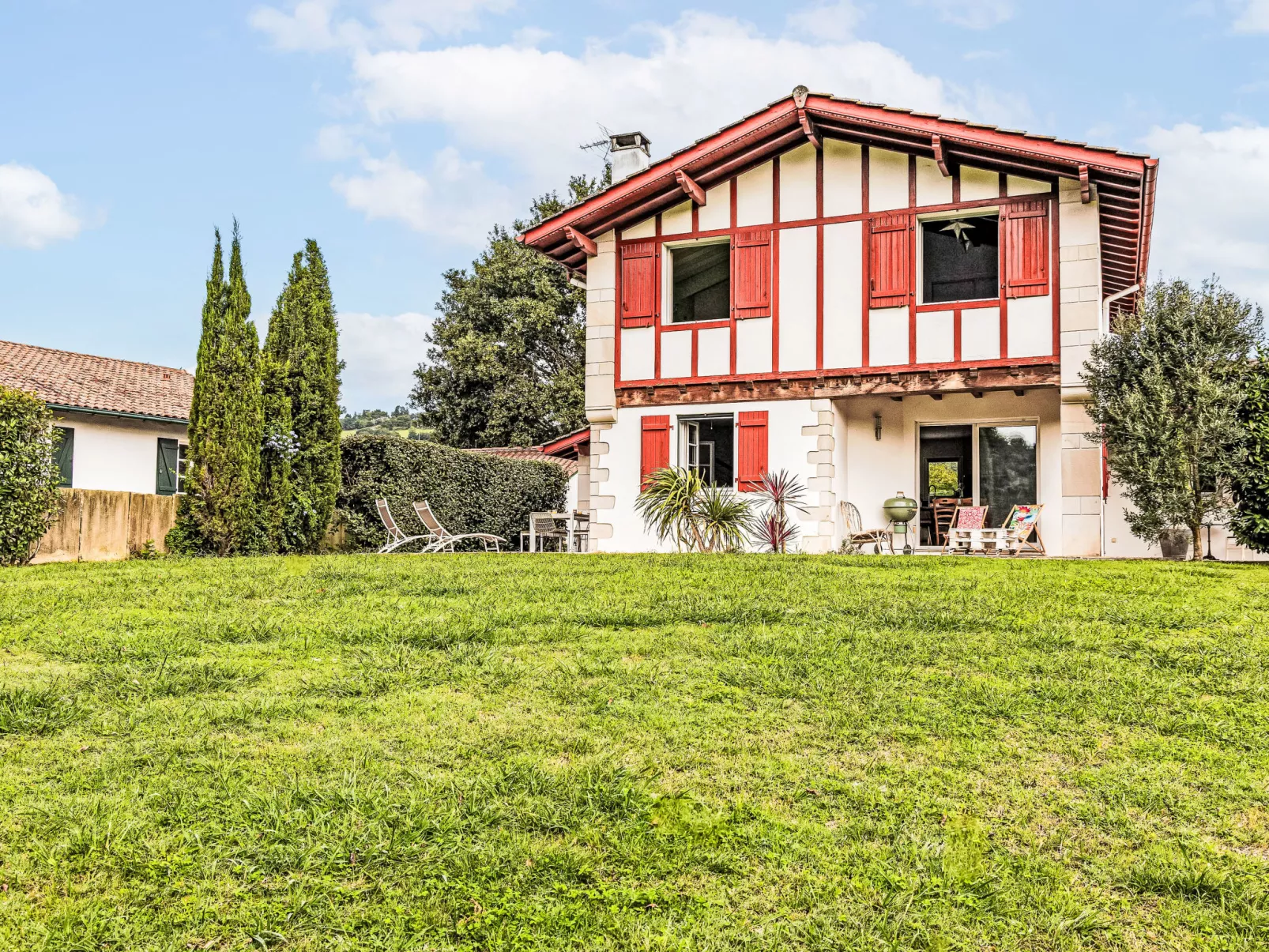 OLHAKO BIDEA-Outside