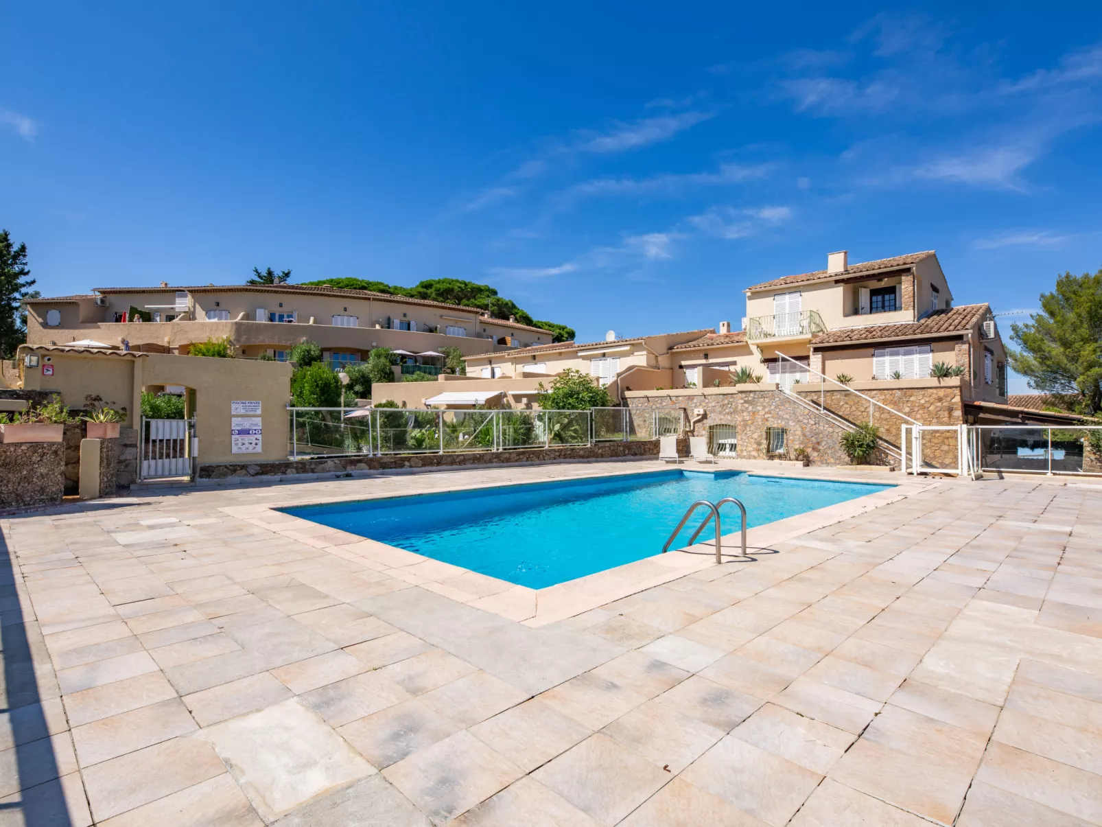 Résidence Mer et Vacances-Draußen