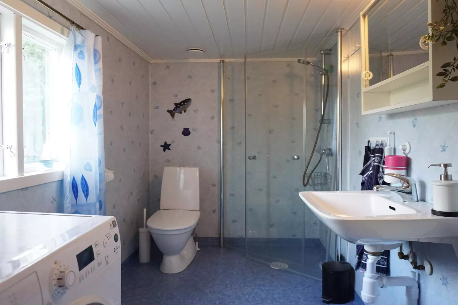 6 person holiday home in LYSEKIL-Indoor